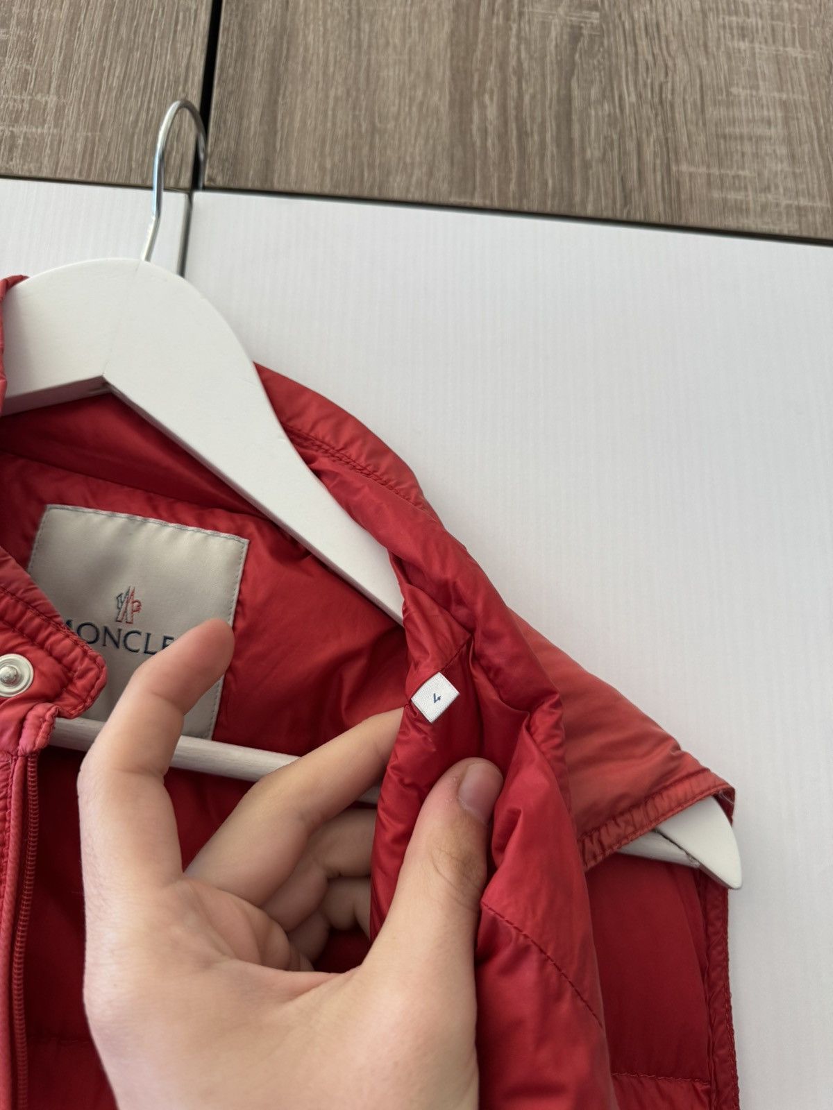 Moncler Moncler Gui Down Vest Red Gilet Size US M / EU 48-50 / 2 - 15 Thumbnail