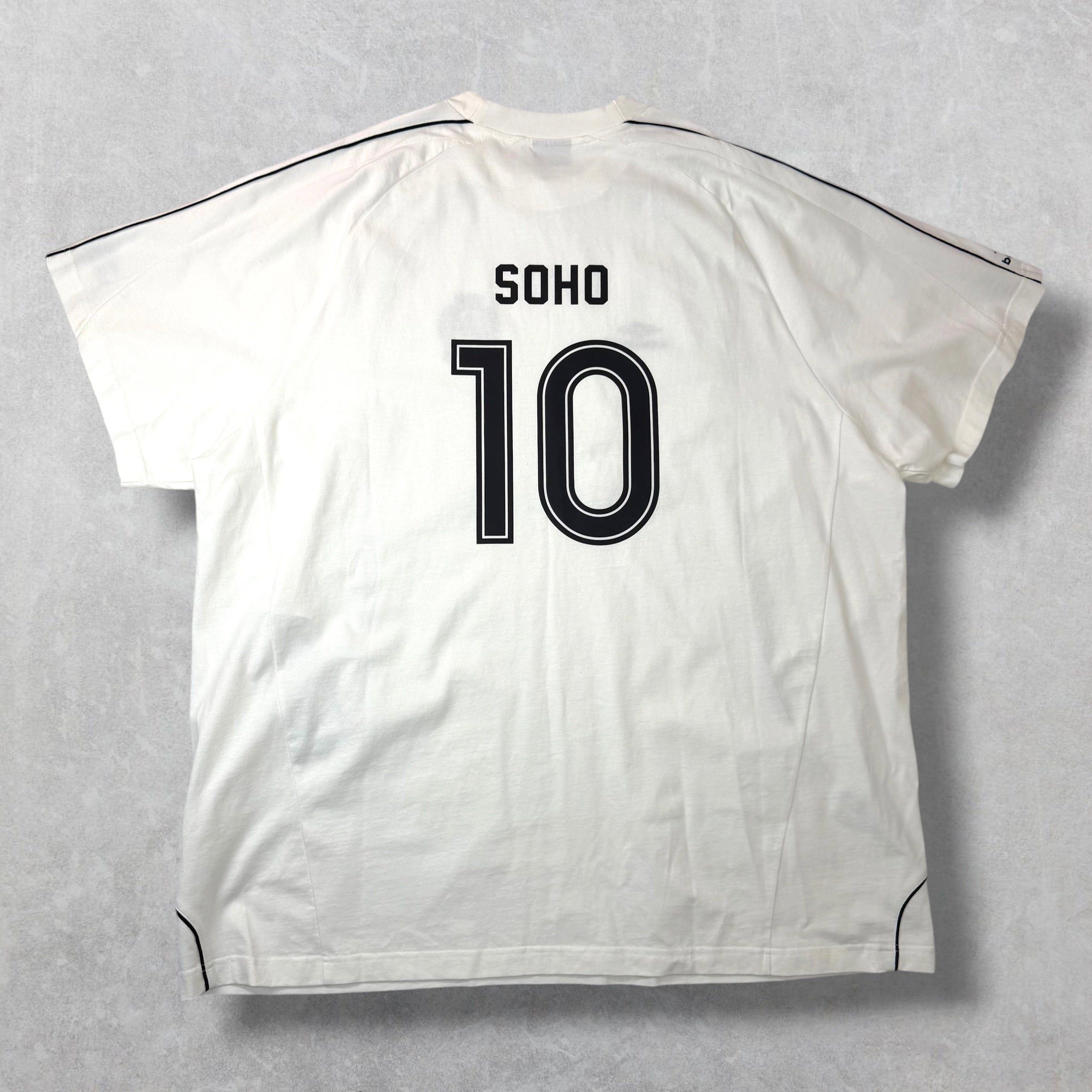 Balenciaga Balenciaga Soho Oversized Soccer Shirt White 5 (XXXXL) Size US XXL / EU 58 / 5 - 2 Thumbnail