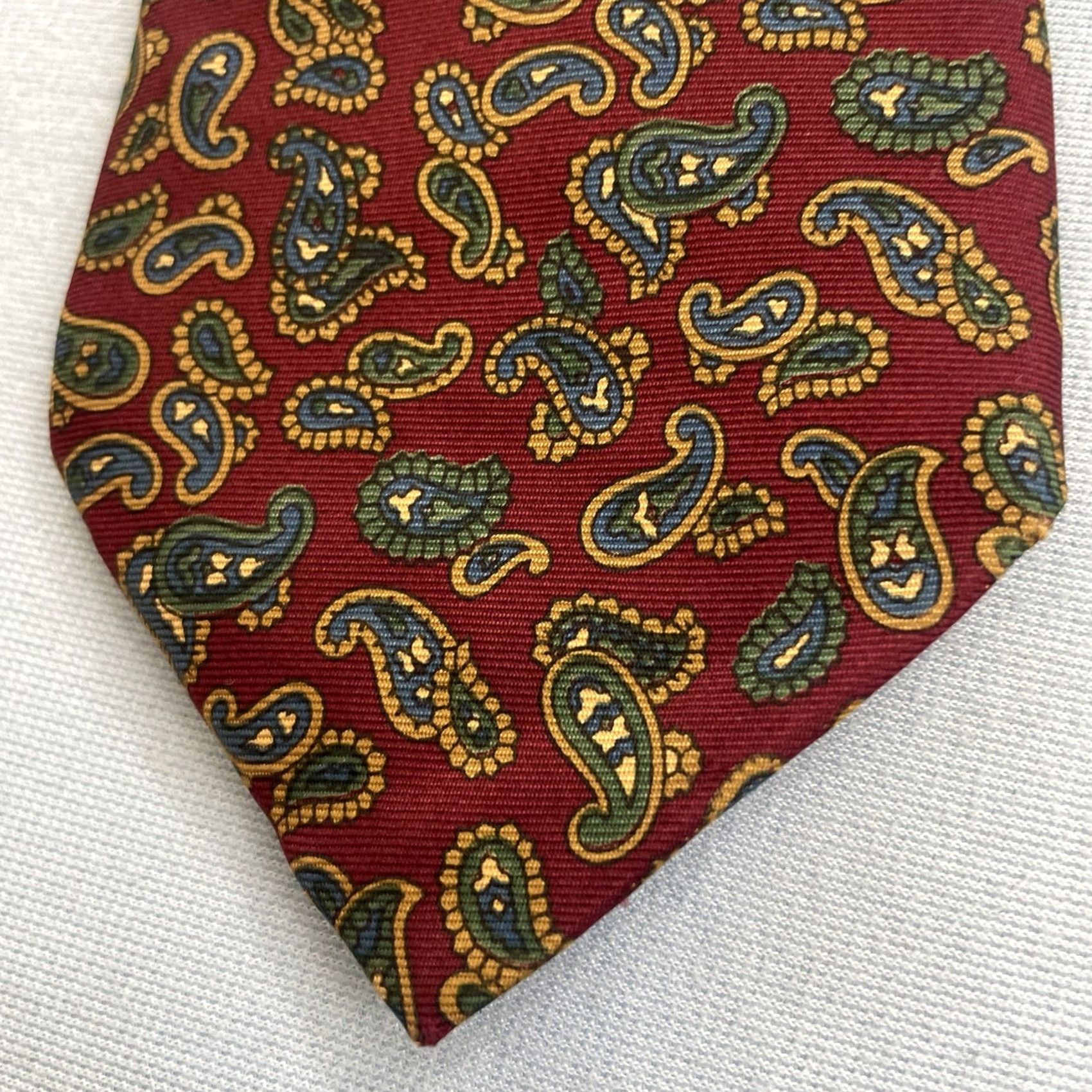 Vintage VINTAGE Italian Silk Neck Tie Paisley Red Green Yellow 3.5x56 USA Classic Necktie Men's Tie Size ONE SIZE - 7 Thumbnail