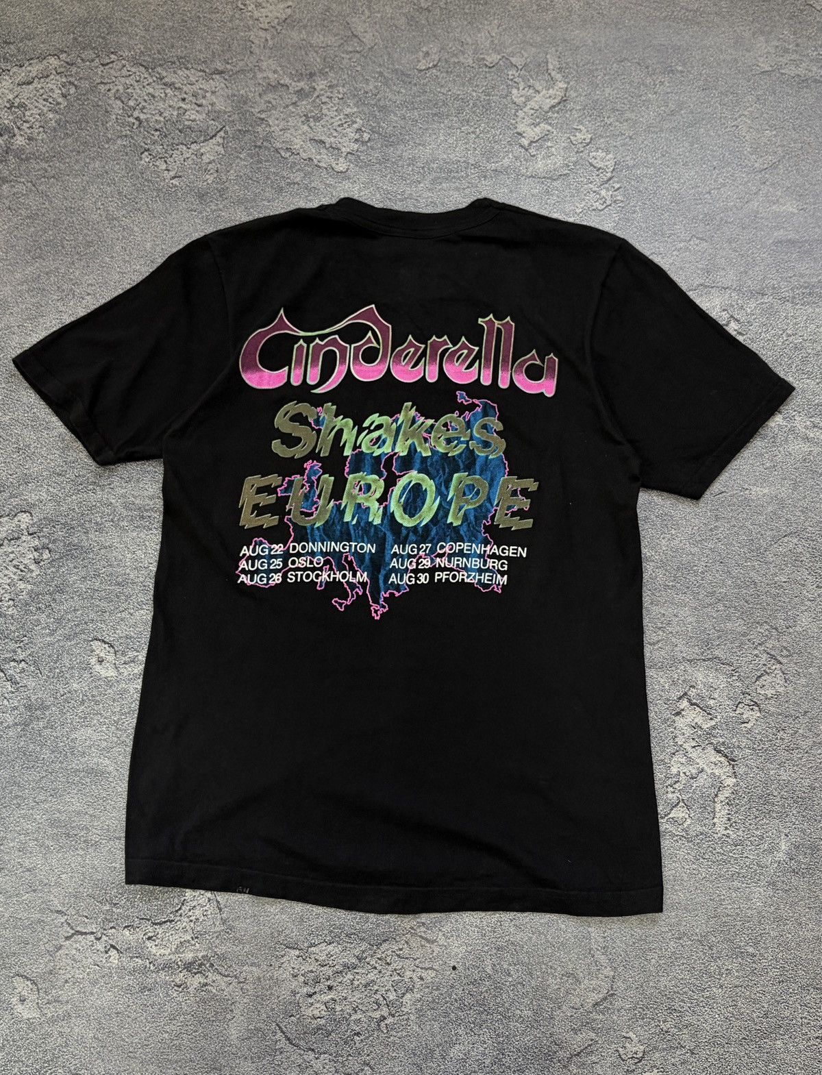 Vintage Vintage Cinderella Band Shakes Europe Tour T-Shirt Medium Size US M / EU 48-50 / 2 - 2 Thumbnail