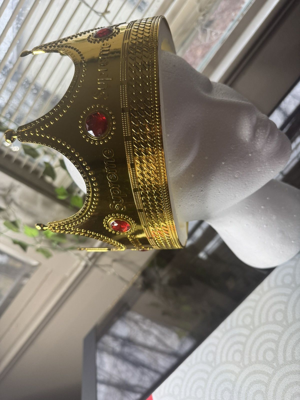Supreme Supreme Gold Crown Size 40 - 5 Thumbnail