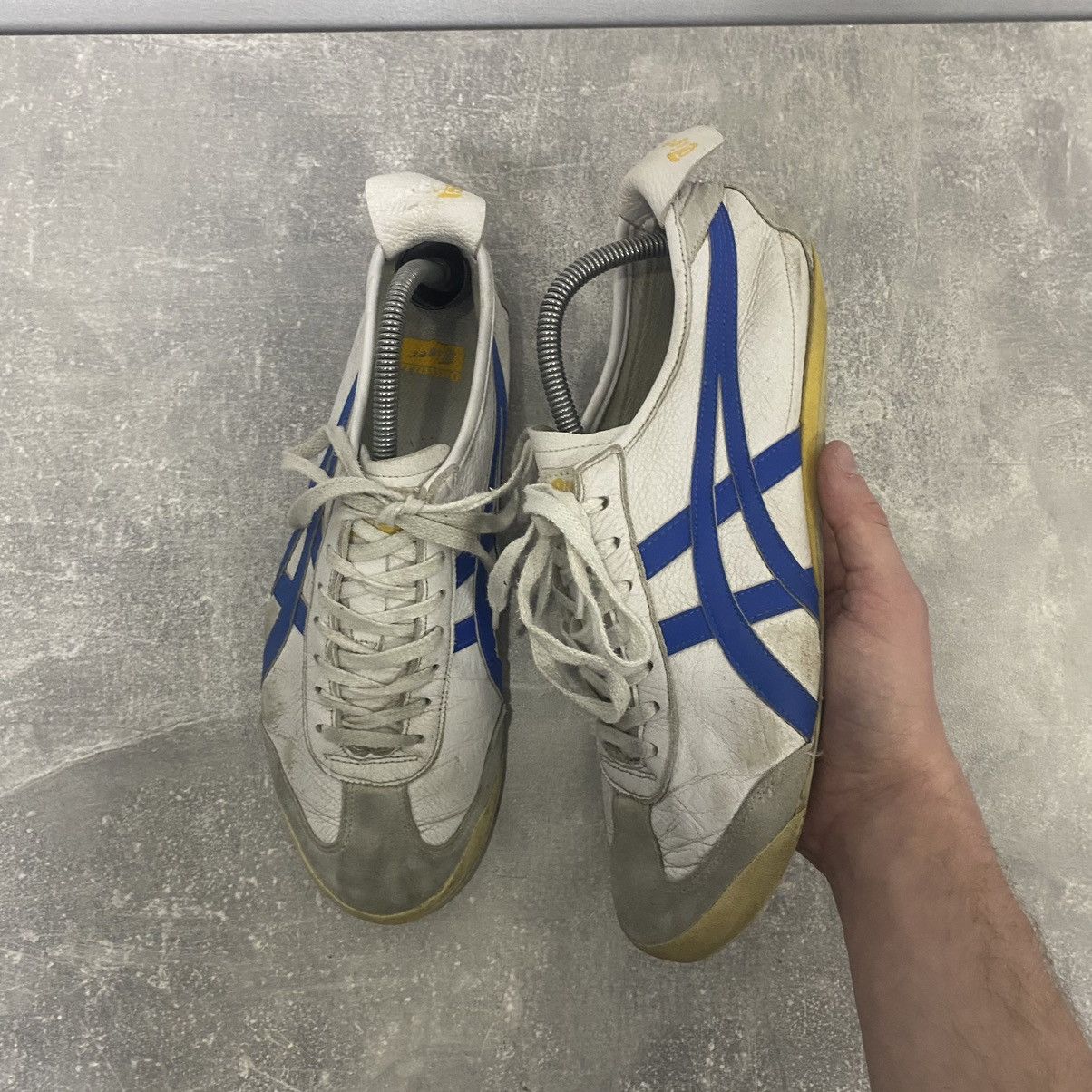 Onitsuka Tiger Asics Onitsuka Tiger Mexico 66 Kill Bill Size US 8 / EU 41 - 2 Thumbnail