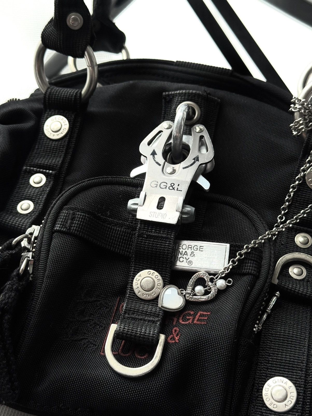 George Gina & Lucy Very Rare George Gina & lucy Y2k Alyx Bag Crossbody Handbag Size ONE SIZE - 3 Thumbnail