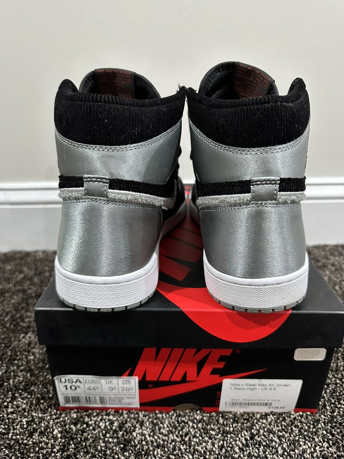Jordan Brand Jordan Brand x Aleali May Retro 1 Nike Air OG High Sneaker Size US 10.5 / EU 43-44 - 6 Thumbnail