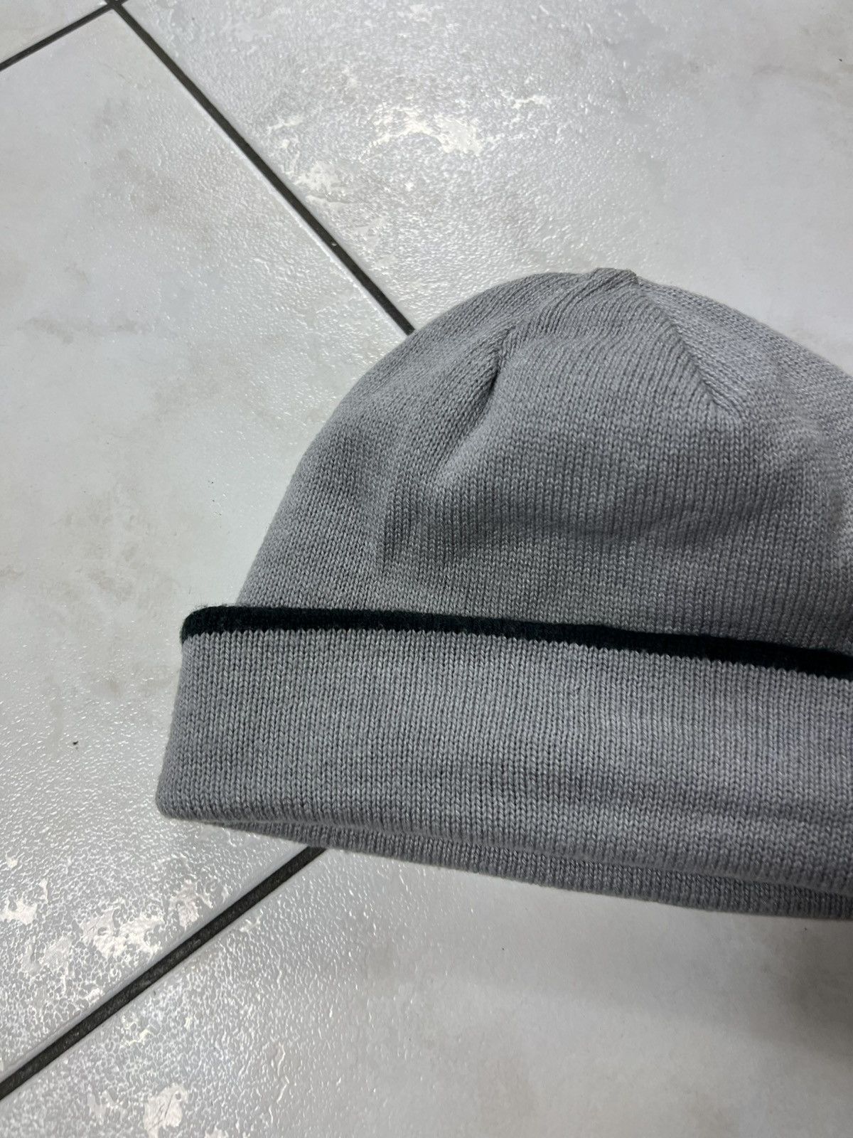 Nike Vintage Nike reversible y2k knit classic swoosh beanie hat Size ONE SIZE - 18 Thumbnail