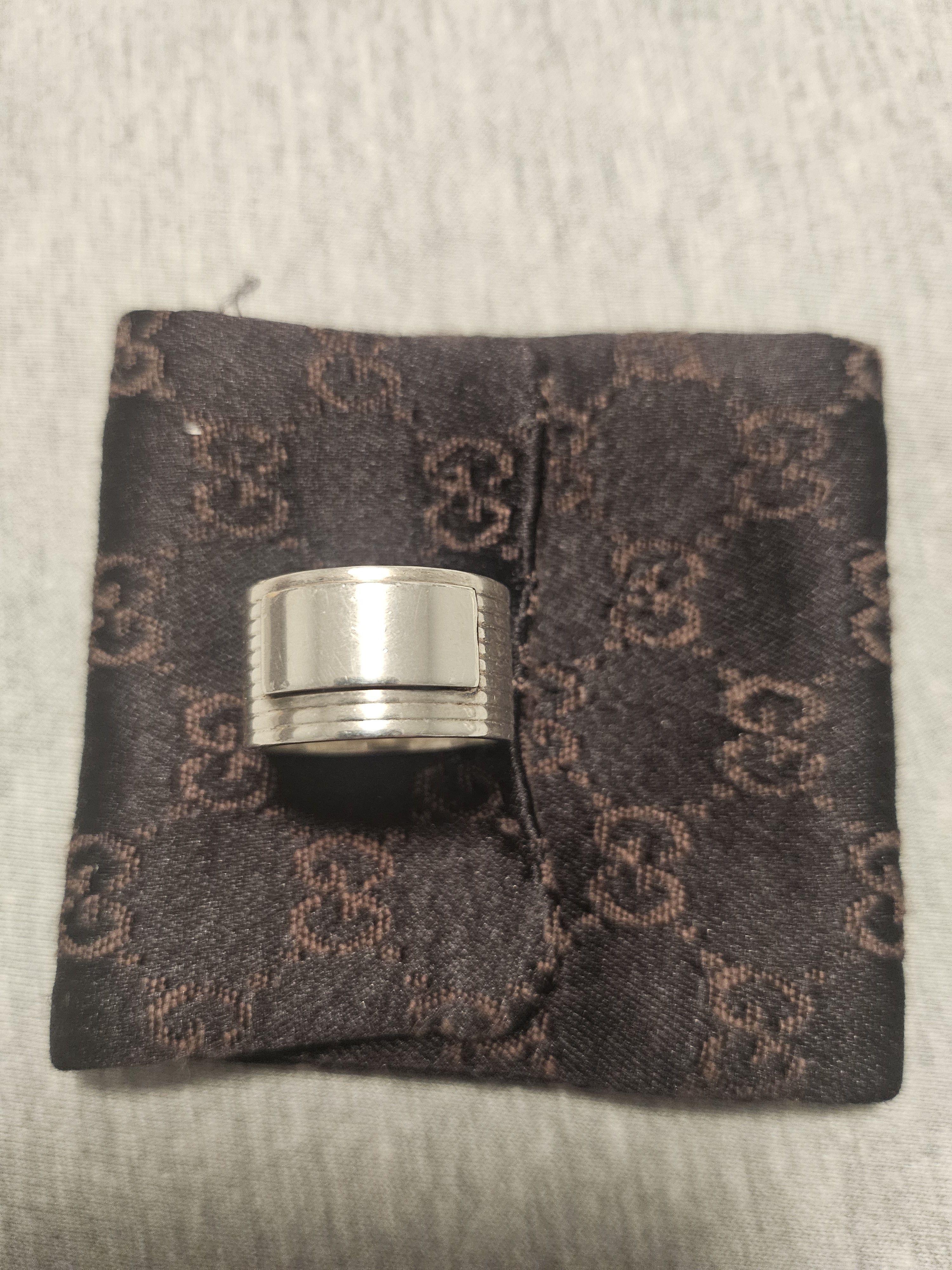 Gucci Gucci vintage 925 Sterling Silver Ring Size ONE SIZE - 1 Thumbnail