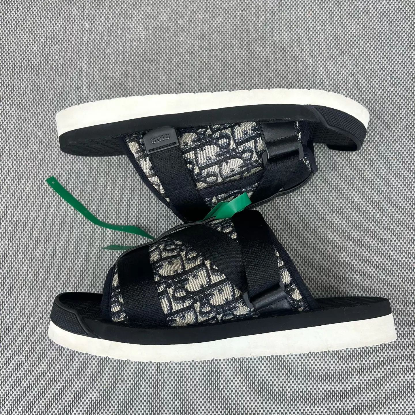 Dior dior Alpha Oblique All Over Print Slipper 41.5 Size US 8.5 / EU 41-42 - 2 Thumbnail