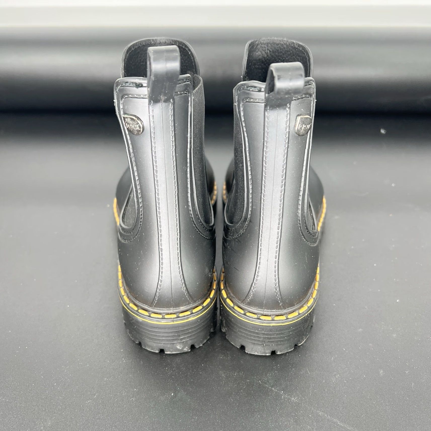Vintage VINTAGE Igor Trak Mate Tri Rain Slip On Boot Waterproof Women 8.5 US 39 EU Black Round Toe Slip On Ankle Boot Size US 9 / IT 39 - 3 Thumbnail