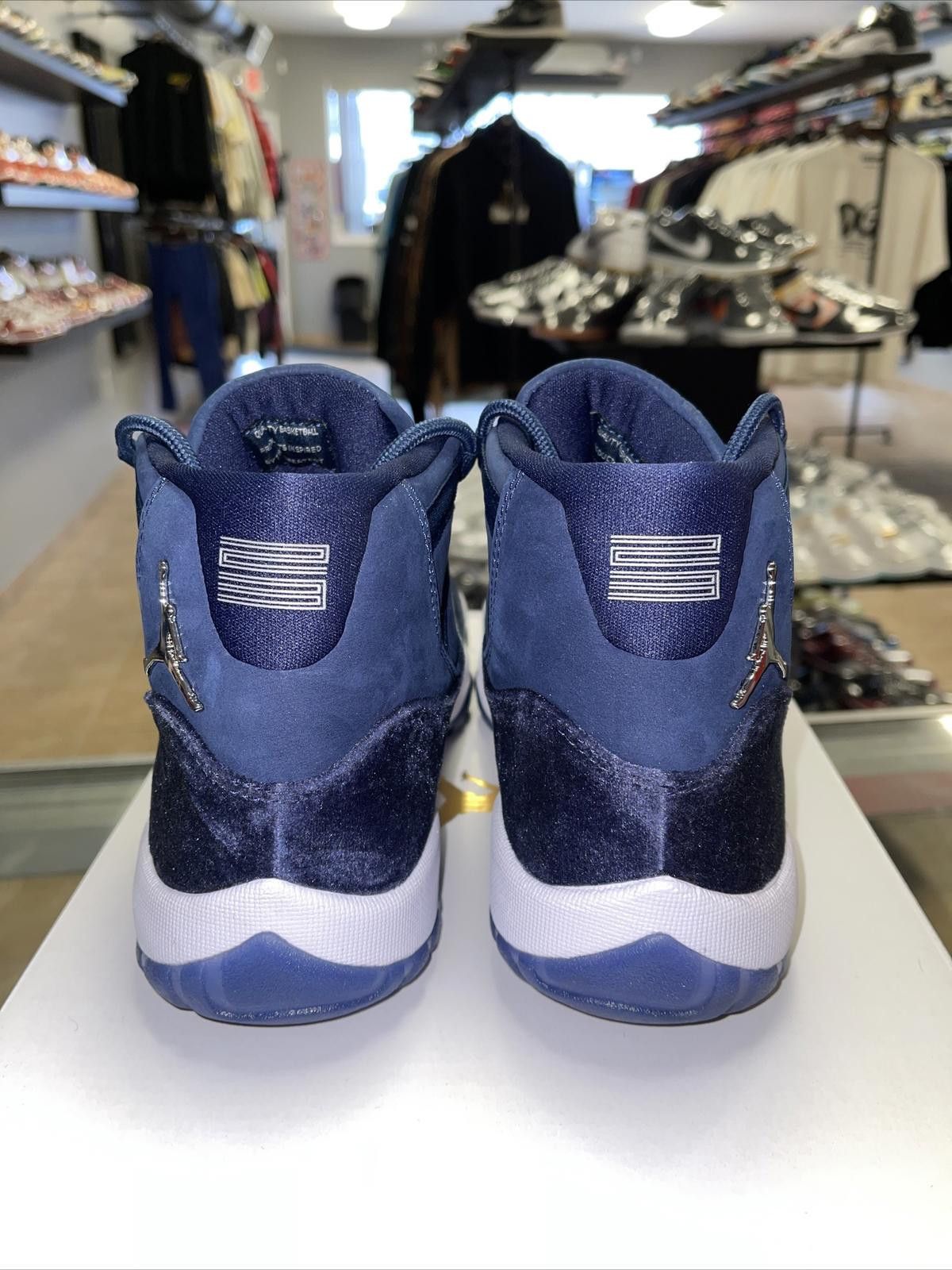 Jordan Brand Size 9.5w - Jordan 11 Retro Navy Velvet 2022, AR0715-441 Size US 9.5 / IT 39.5 - 4 Thumbnail