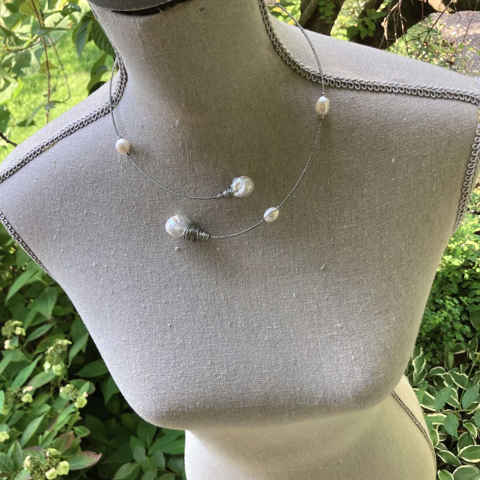 Vintage Genuine Baroque Pearl Collar Choker Necklace Wire Wrap Size ONE SIZE - 3 Thumbnail