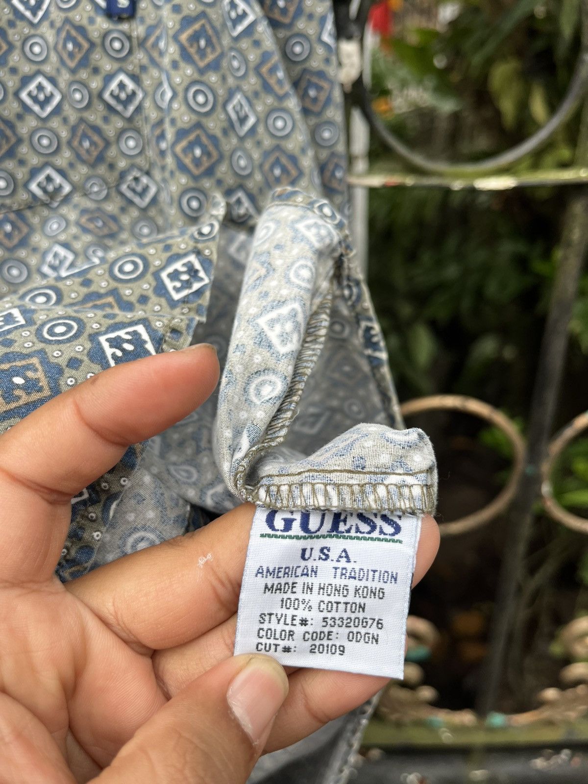 Guess RARE Vintage Guess Tom Tom 90s T-Shirt Size US XL / EU 56 / 4 - 4 Thumbnail