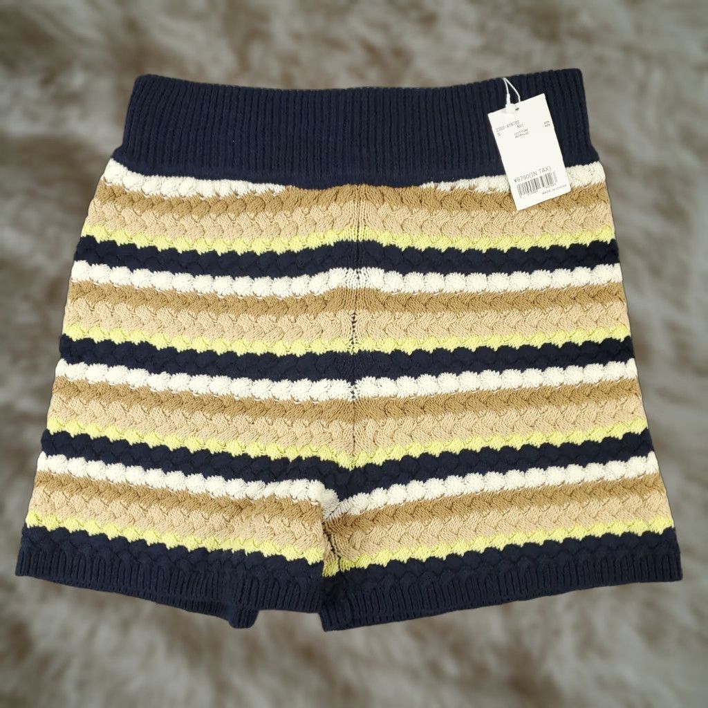 Vintage Atmos Womens Shorts Size Small Pink Striped Crochet Knit Activewear Size 28" / US 6 / IT 42 - 1 Thumbnail