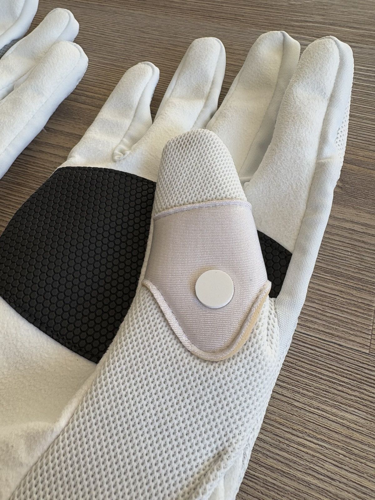 Undercover Evangelion Mecha Gloves [AW21] Size ONE SIZE - 5 Thumbnail