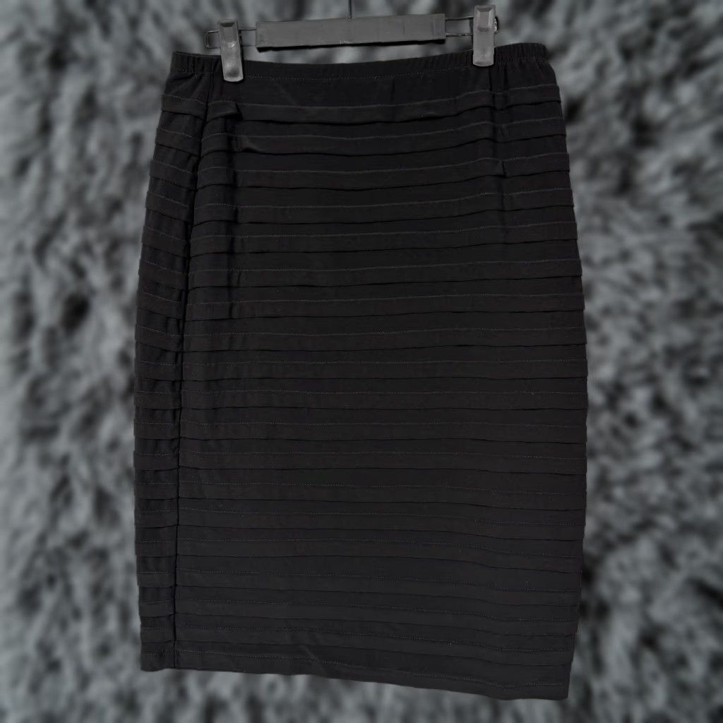 Vintage R&M Richards Skirt 10 Black Layered Knit Midi Pencil Office Workwear USA Women Regular 95% Polyester 5% Spandex Elastic Waist Pull On Size 32" / US 10 / IT 46 - 1 Thumbnail