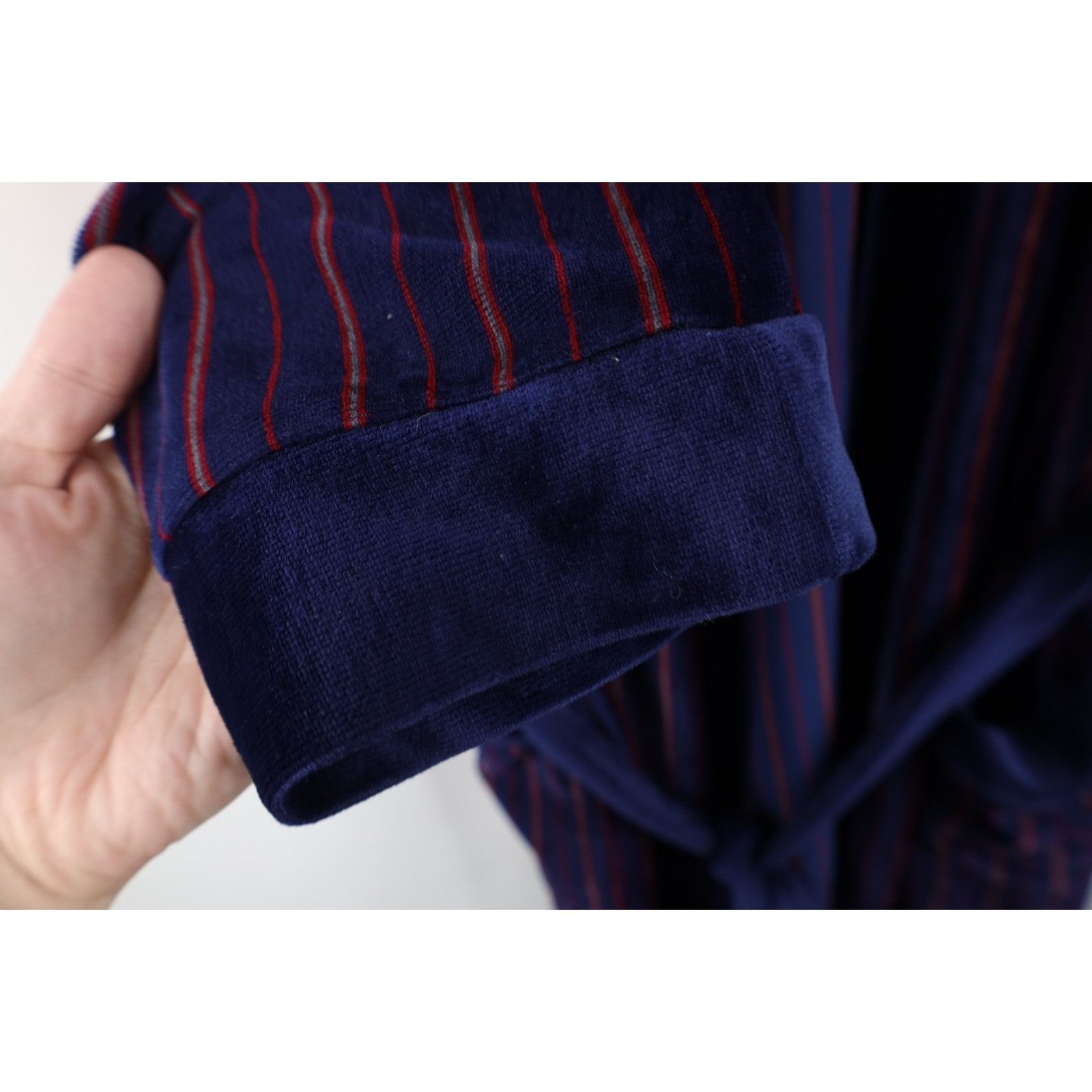 Vintage Vintage 70s Streetwear Striped Velvet Velour Bath Robe Size US XL / EU 56 / 4 - 9 Thumbnail