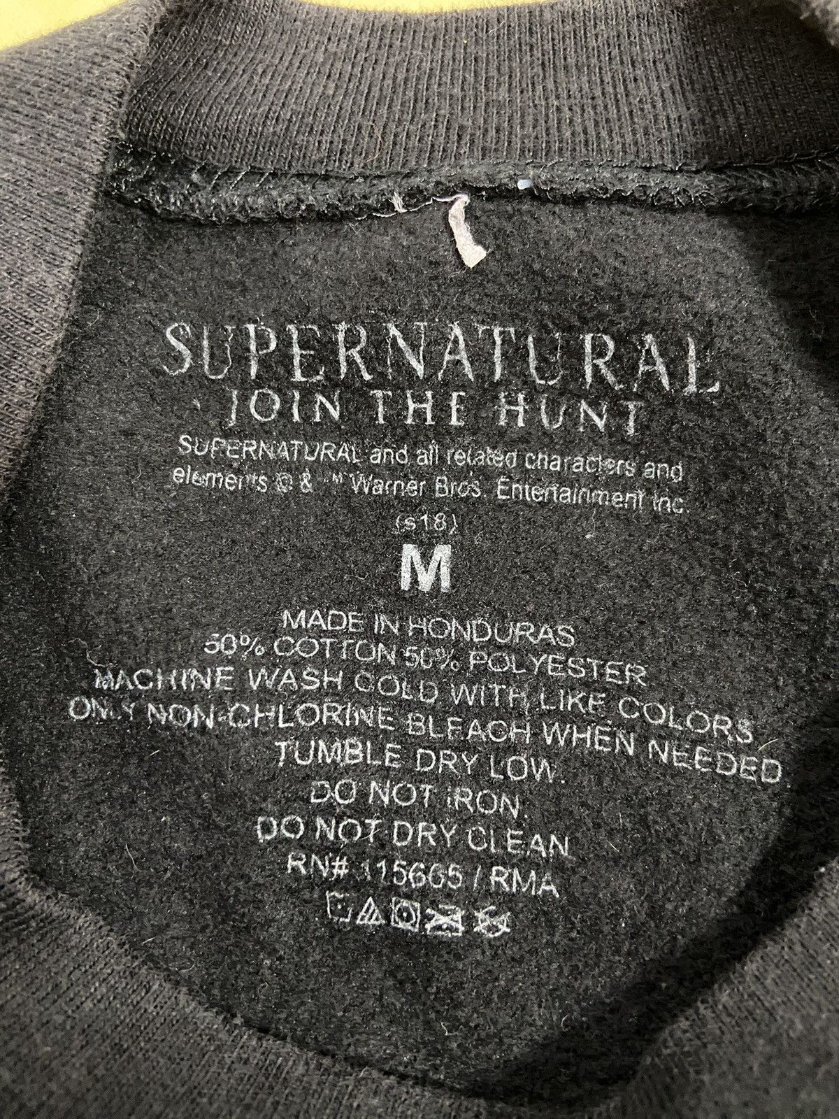 Expert Horror SUPERNATURAL JOIN THE HUNT SQUIRREL SWEATSHIRT Size US M / EU 48-50 / 2 - 13 Thumbnail