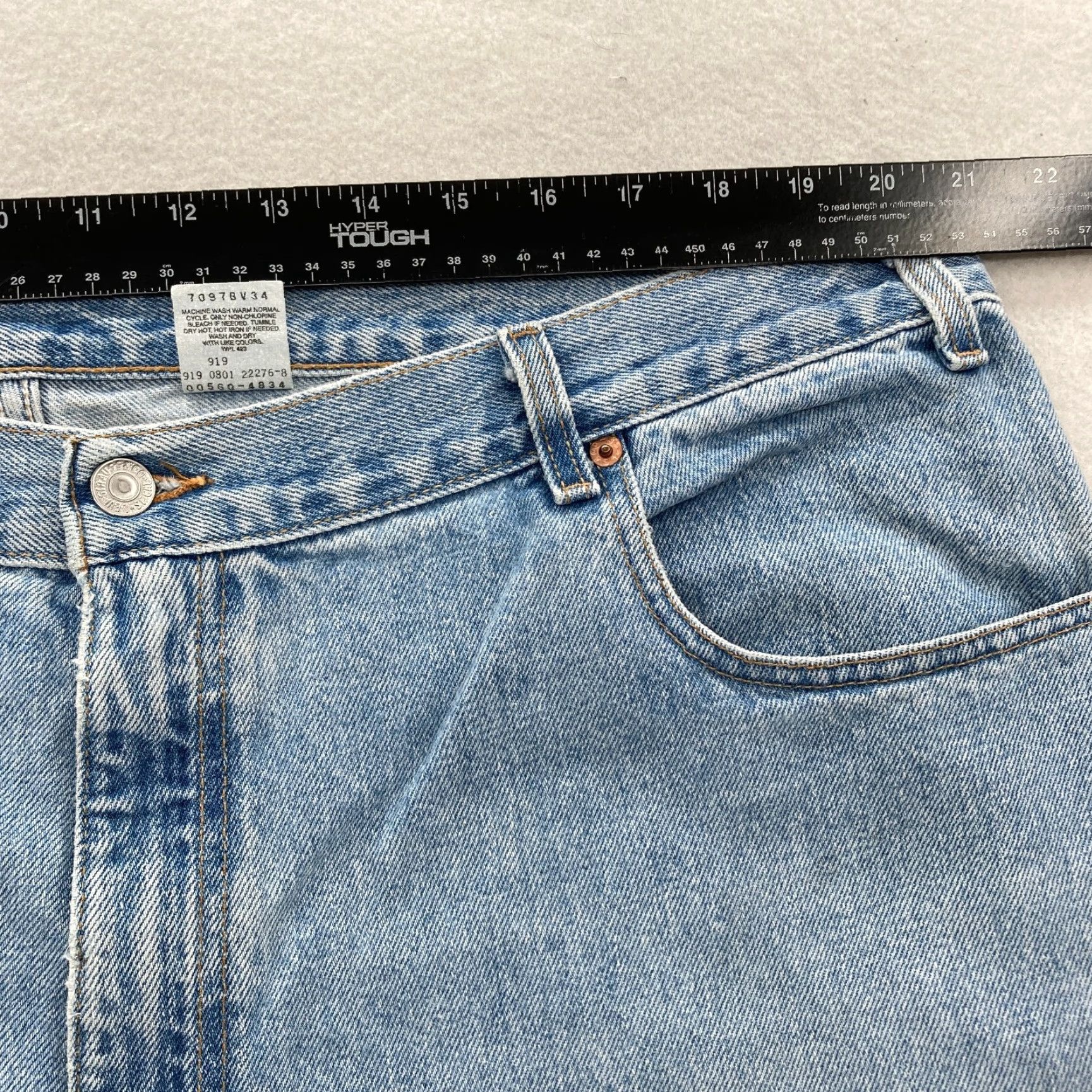 Levi's VINTAGE Levi's 560 Jeans Mens 42x30 Baggy Loose Tapered Blue Denim Skater 2001 Size US 42 / EU 58 - 6 Thumbnail