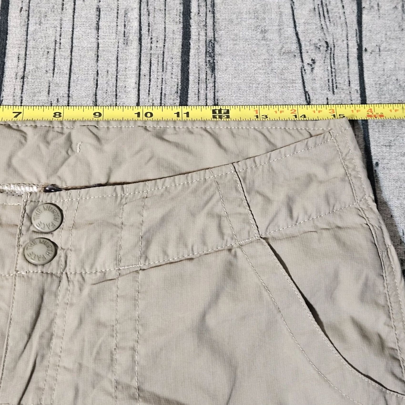 The North Face The North Face Women Pants Cropped 6 Beige Nylon Straight Regular Pocket Zipper Drawstring Button Logo Pockets Outdoor Hiking Beach Nature Sports Size 28" / US 6 / IT 42 - 6 Thumbnail