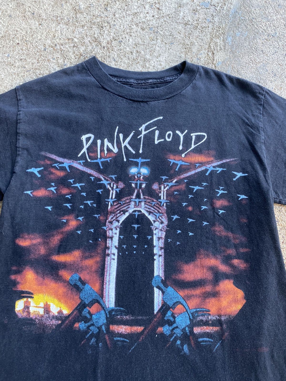 Band Tees × Vintage Vintage Y2K Pink Floyd Faded Shirt Size US S / EU 44-46 / 1 - 3 Thumbnail