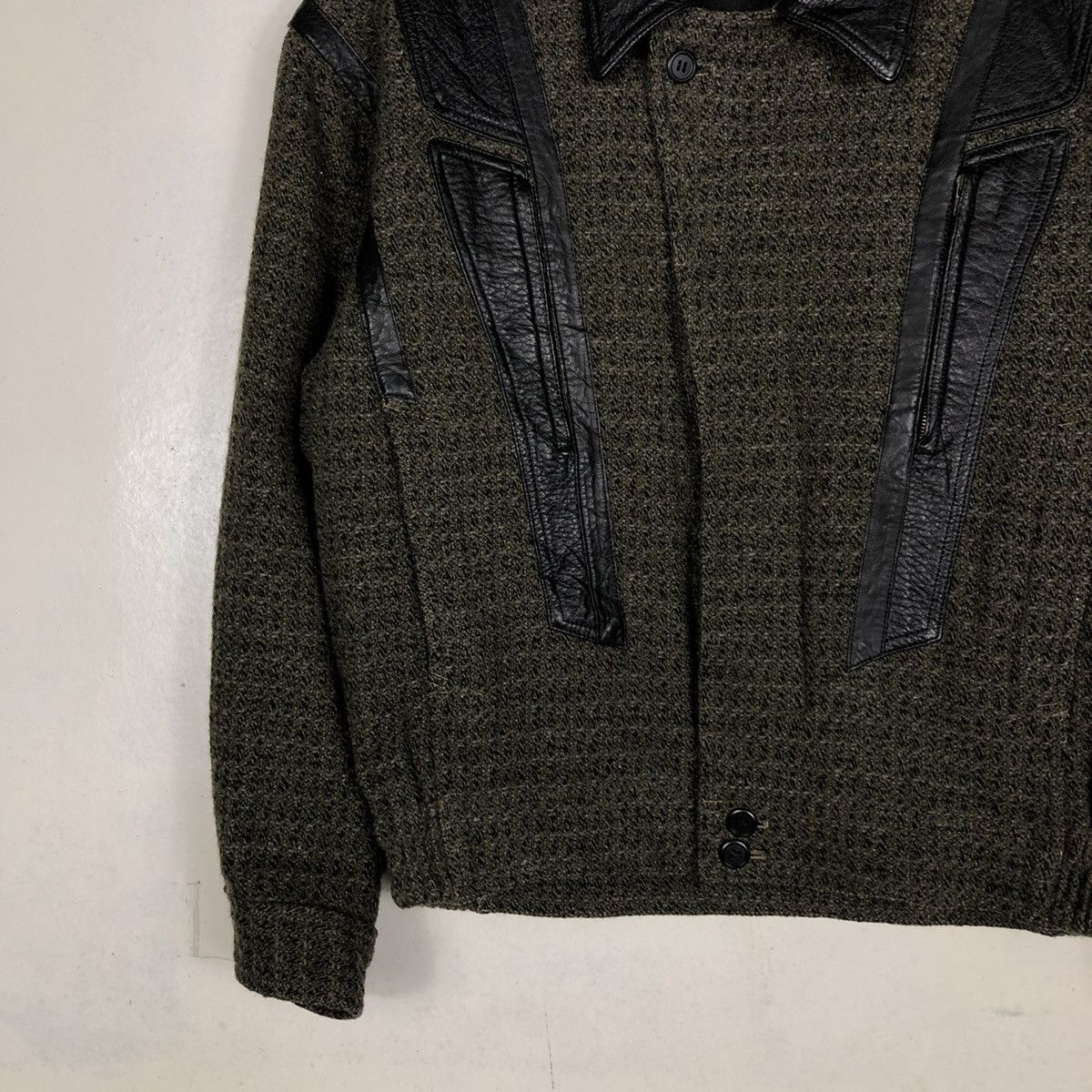 Japanese Brand 📌VINTAGE CROPPED BIKER BOMBER JACKET CACHAREL ISSEY MIYAKE Size US M / EU 48-50 / 2 - 5 Thumbnail