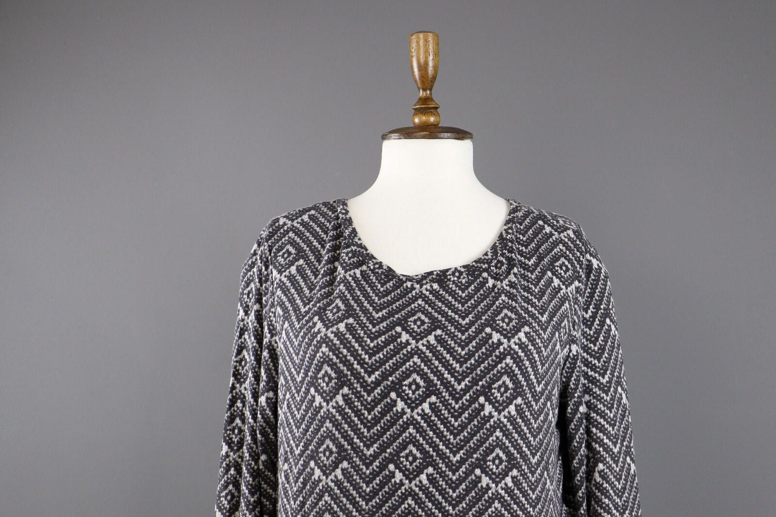 Designer Ladies Weekend Max Mara Designer Long Sleeve Sweater Size M / US 6-8 / IT 42-44 - 2 Thumbnail