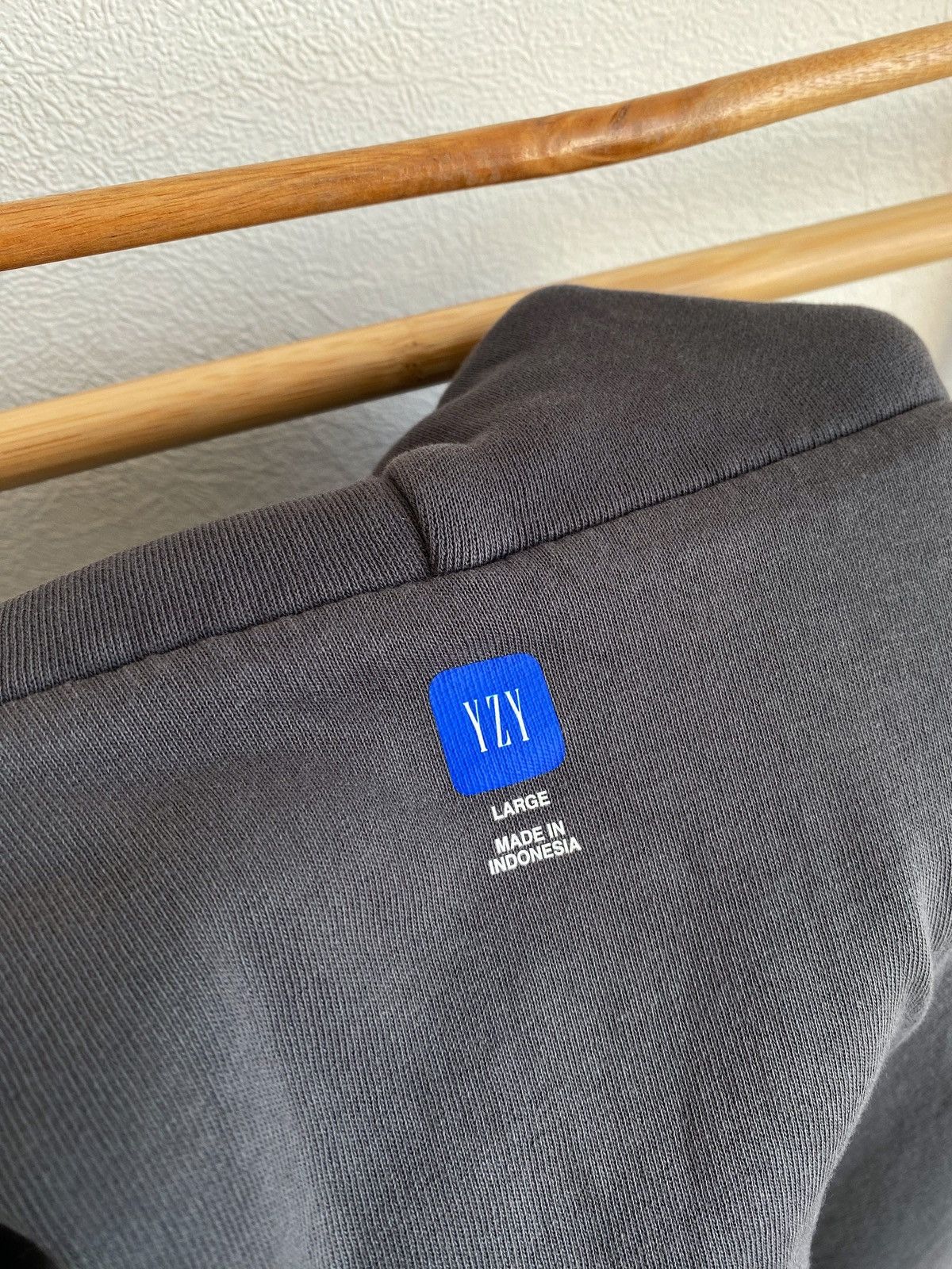 Balenciaga × Gap × Kanye West Yeezy Gap engineered by Balenciaga Zip Up Hoodie Size US L / EU 52-54 / 3 - 17 Thumbnail