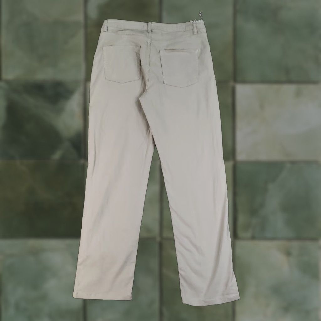 Bdg BDG Urban Outfitters Jeans Women Size 27 (27x29 Actual) White Cowboy Straight Z Size 27" / US 4 / IT 40 - 1 Thumbnail
