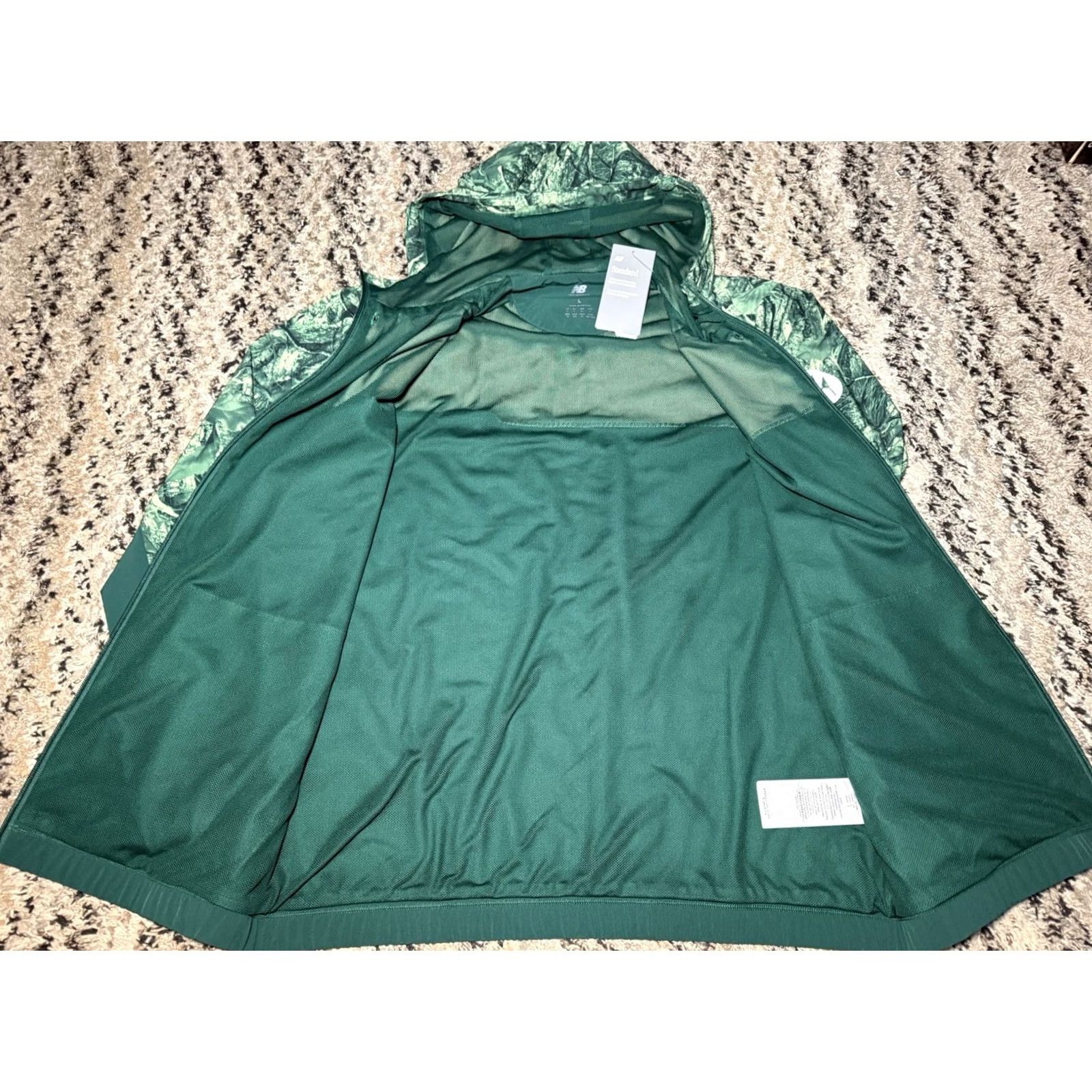 New Balance New Balance Jacket Mens Large Camo Hooded Windbreaker Zip Full Insulated Lined Pockets Size US L / EU 52-54 / 3 - 6 Thumbnail