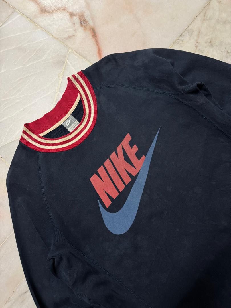 Nike VINTAGE Y2K NIKE BIG SWOOSH CREWNECK SWEATSHIRT RINGER Size US L / EU 52-54 / 3 - 5 Thumbnail