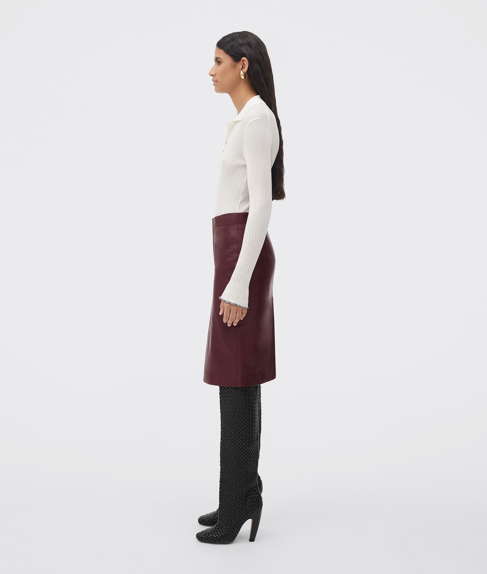 Bottega Veneta o1n1vont0325 Smooth Nappa Soft Leather Skirt in Jam Size 27" / US 4 / IT 40 - 2 Thumbnail