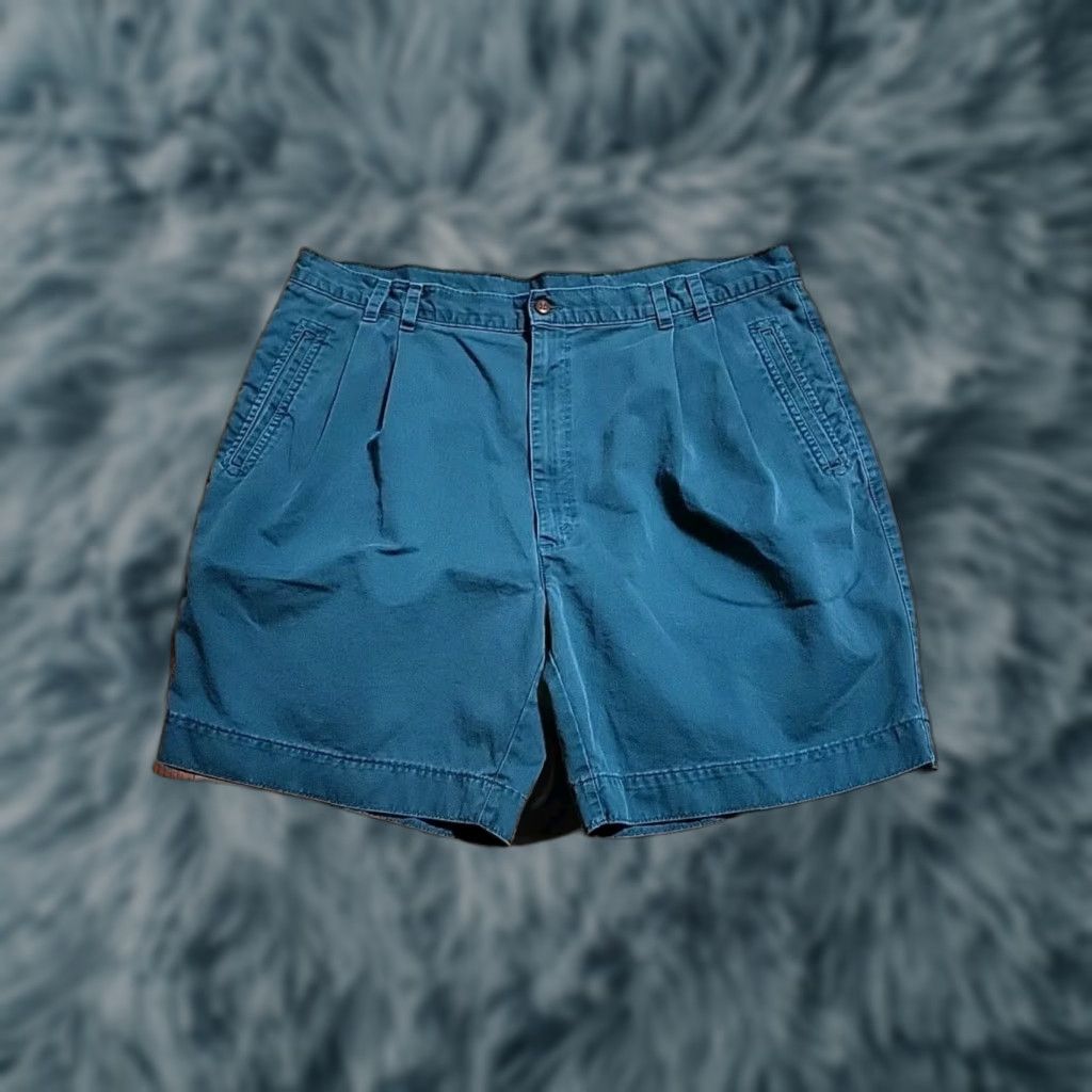 Dockers VINTAGE Dockers Shorts Green Cotton 40" Waist 16" Hem EUC 1980s Pleated Modern preppy Mens Size US 40 / EU 56 - 1 Thumbnail