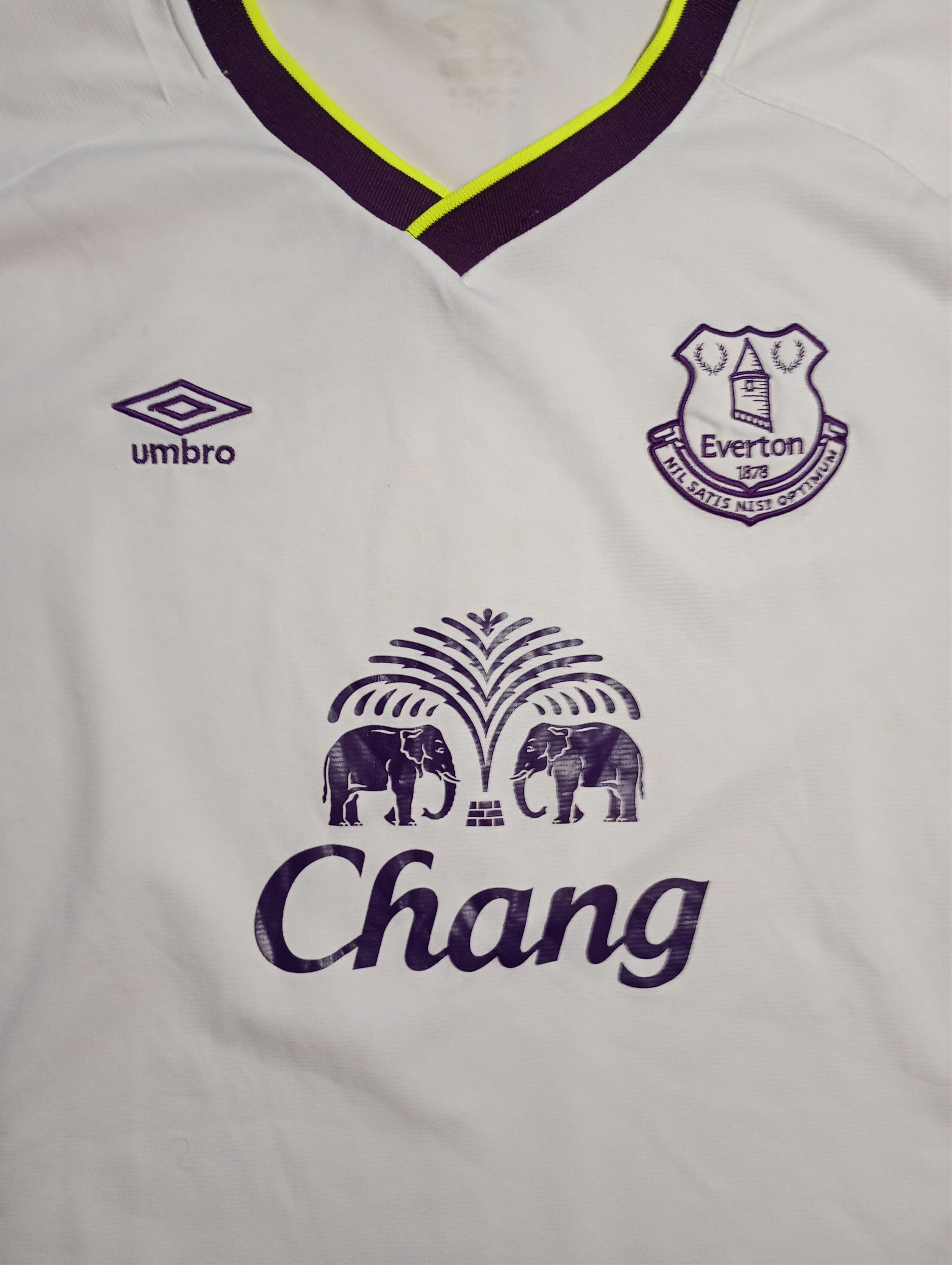 Umbro Umbro Everton Third Jersey 2016-2017 Size US L / EU 52-54 / 3 - 6 Thumbnail