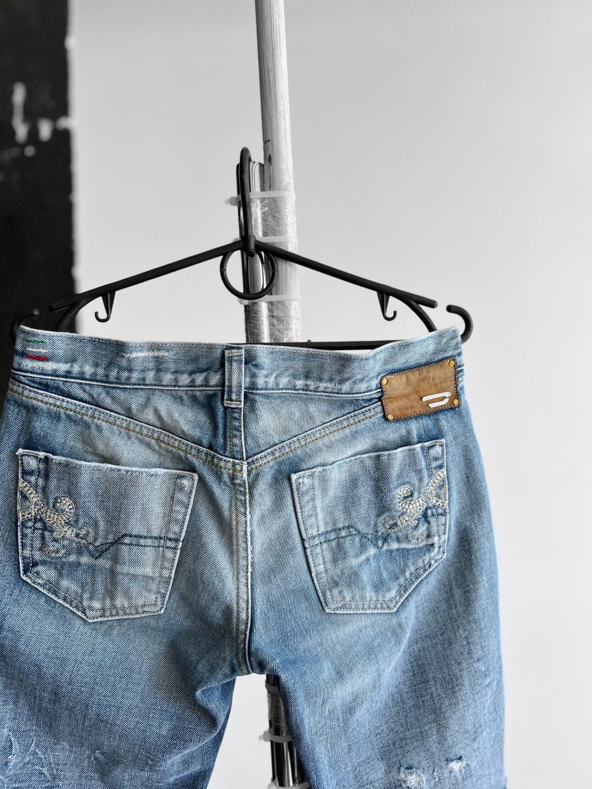 Designer × Diesel Diesel Doozy Wash 0071J Women’s Blue Denim Jean Shorts Size 27" / US 4 / IT 40 - 4 Thumbnail