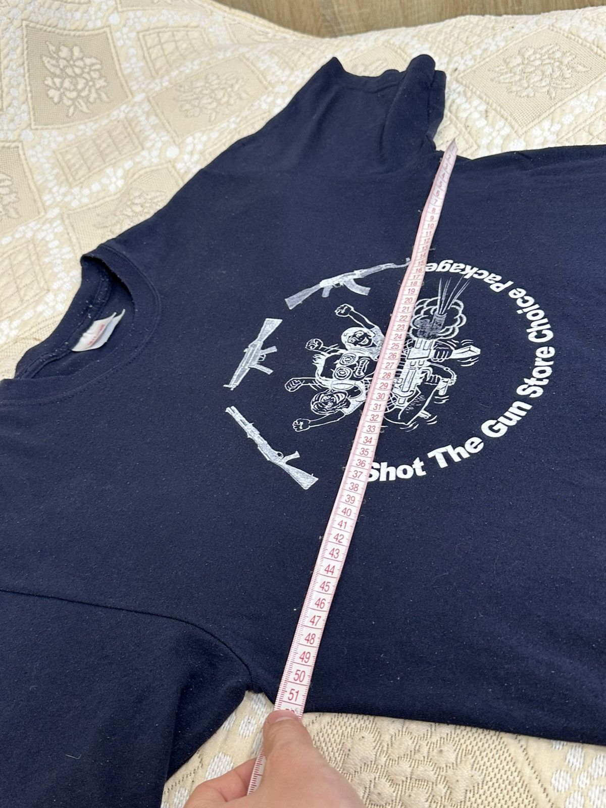 Band Tees 🔥 The Gun Store Las Vegas GTA Grand Theft Auto T Shirt Y2K Size US M / EU 48-50 / 2 - 7 Thumbnail