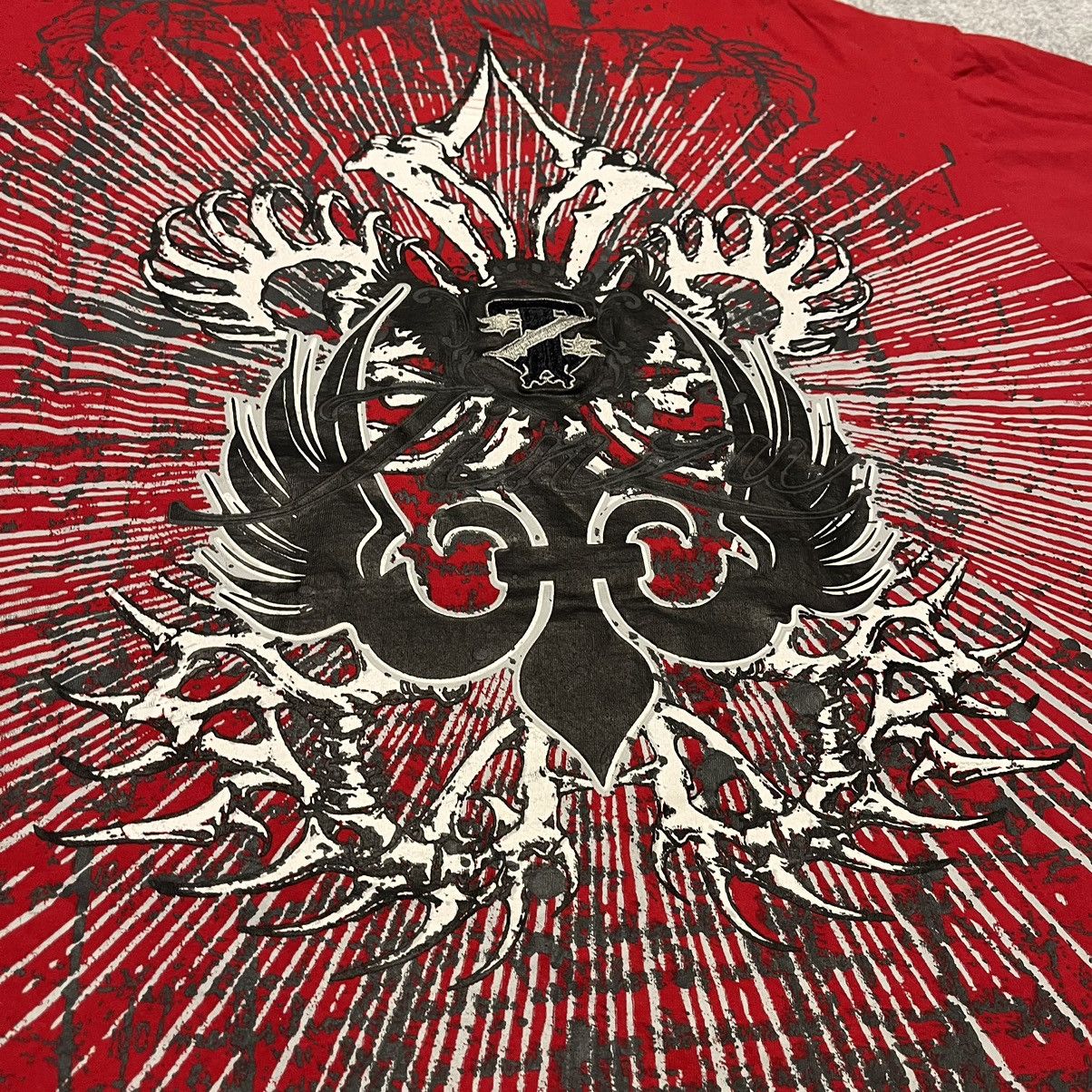 Affliction Vintage 2000s Affliction Sematary Mall Goth Shield Logo Tee Size US XL / EU 56 / 4 - 4 Thumbnail