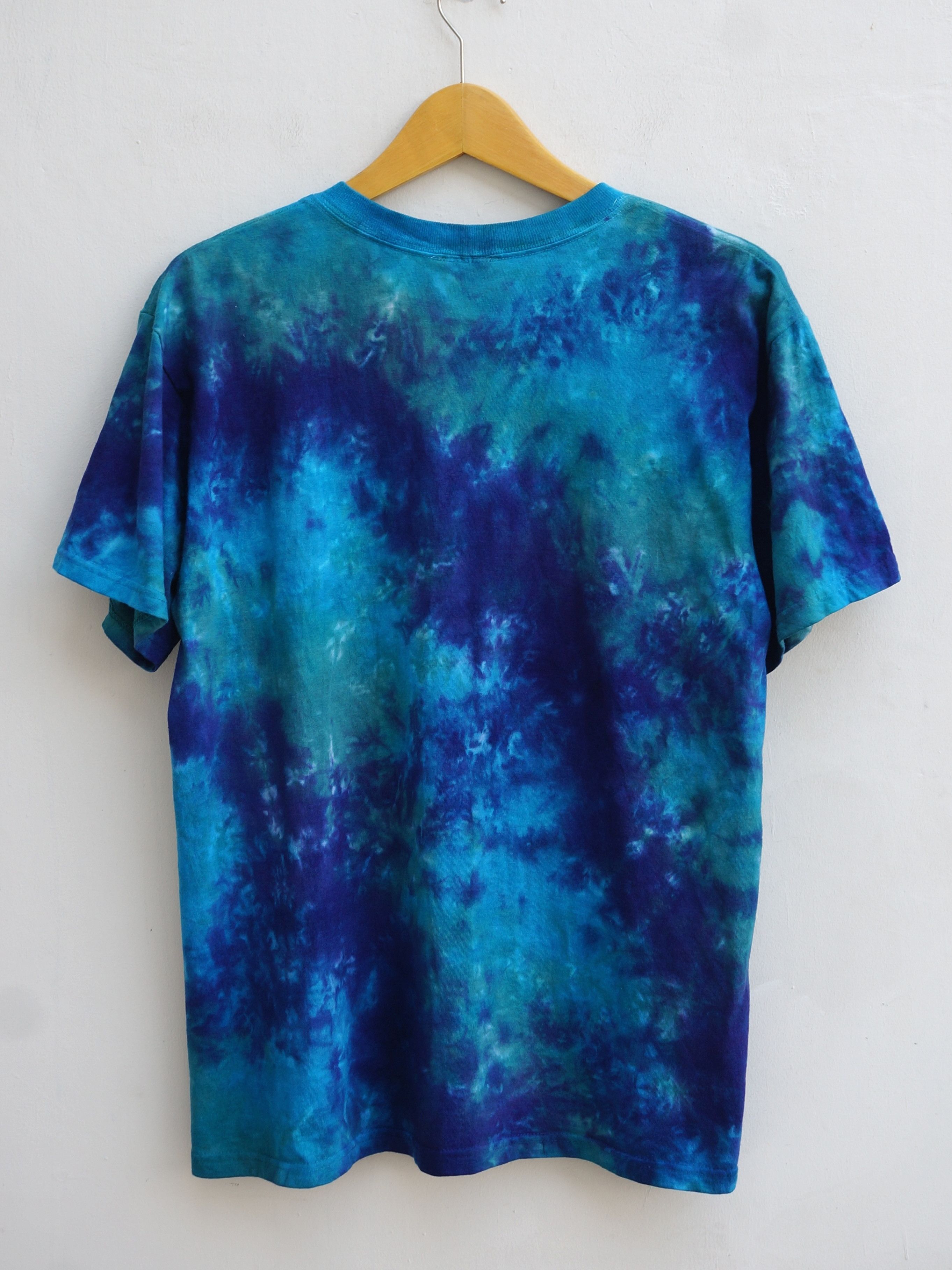Band Tees × Liquid Blue × Pink Floyd 2009 Pink Floyd x Liquid Blue Tie Dye T-Shirt Size US M / EU 48-50 / 2 - 3 Thumbnail
