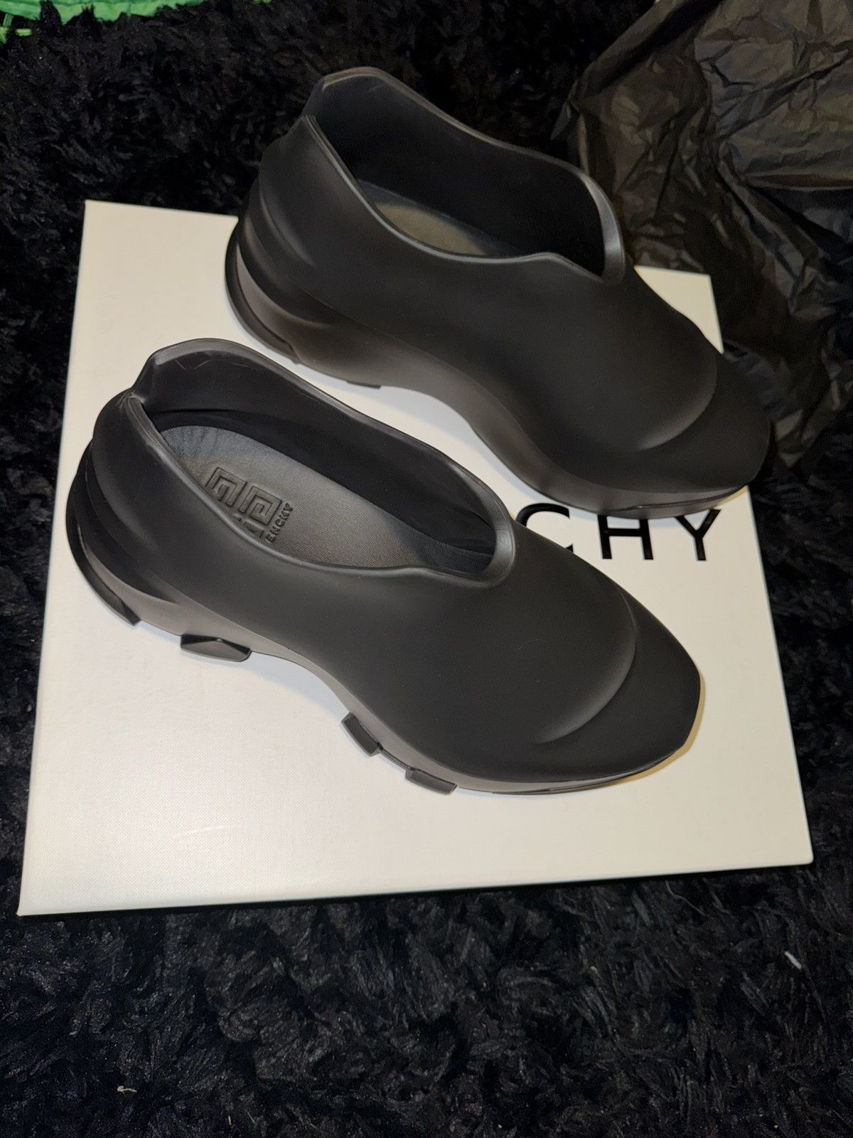 Givenchy Givenchy Monumental Mallow low size 42 OFFER UP Size US 9 / EU 42 - 2 Thumbnail