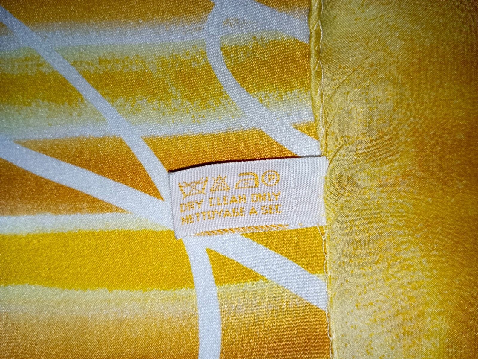 Lanvin LANVIN Paris Geometric Yellow Vintage Silk Scarf Size ONE SIZE - 8 Thumbnail