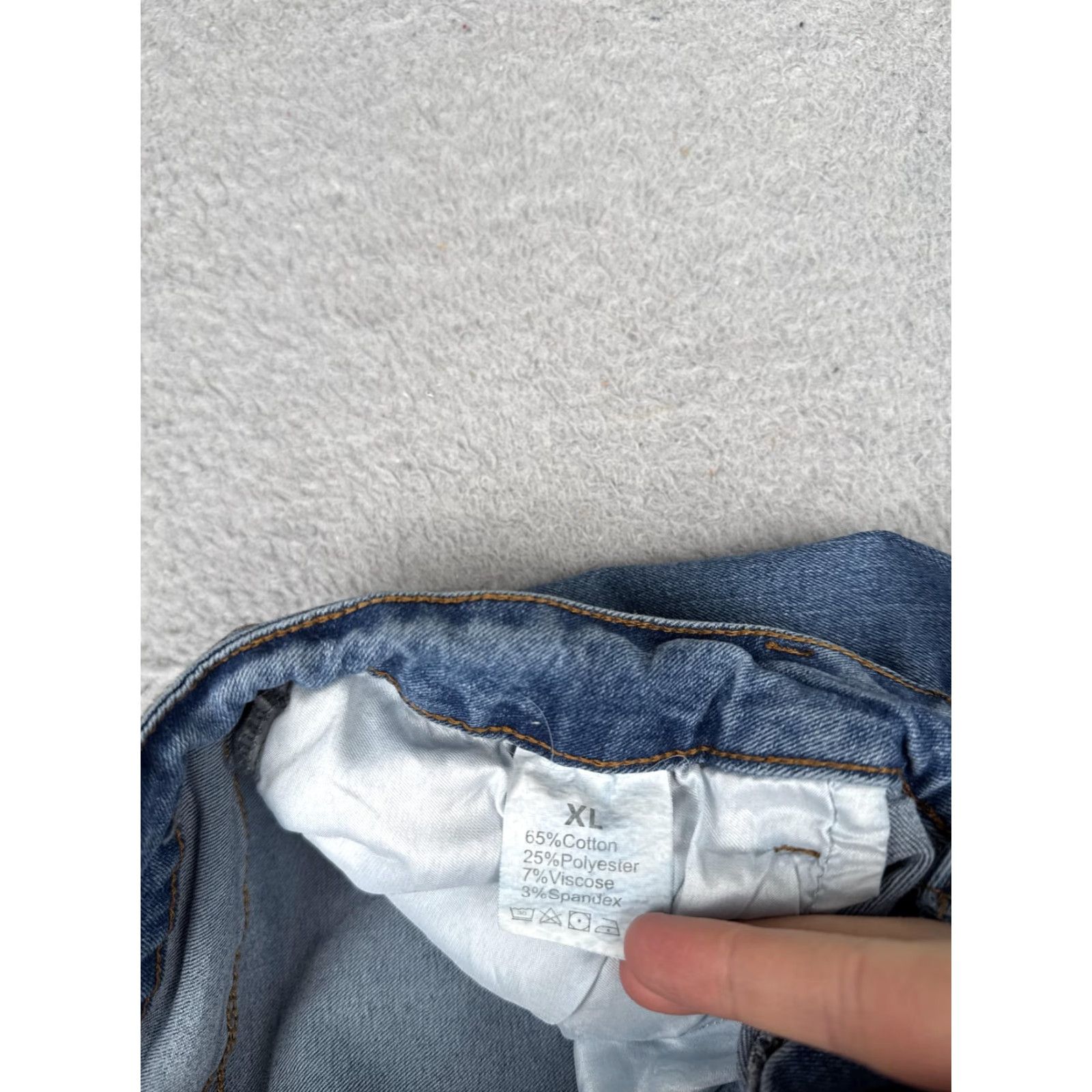 Vintage VINTAGE? No — Straight Jeans Womens XL Blue Med Wash Mid Rise Patchwork Distressed 29x30 Size 40" / US 18 - 6 Thumbnail