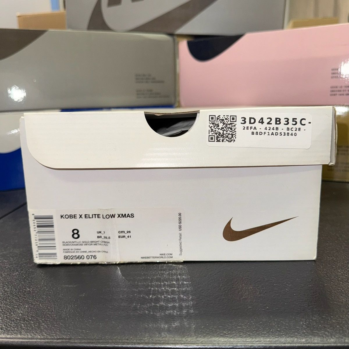 Nike Size 8 - Nike Kobe 10 Elite Christmas 802560-076 Size US 8 / EU 41 - 7 Thumbnail