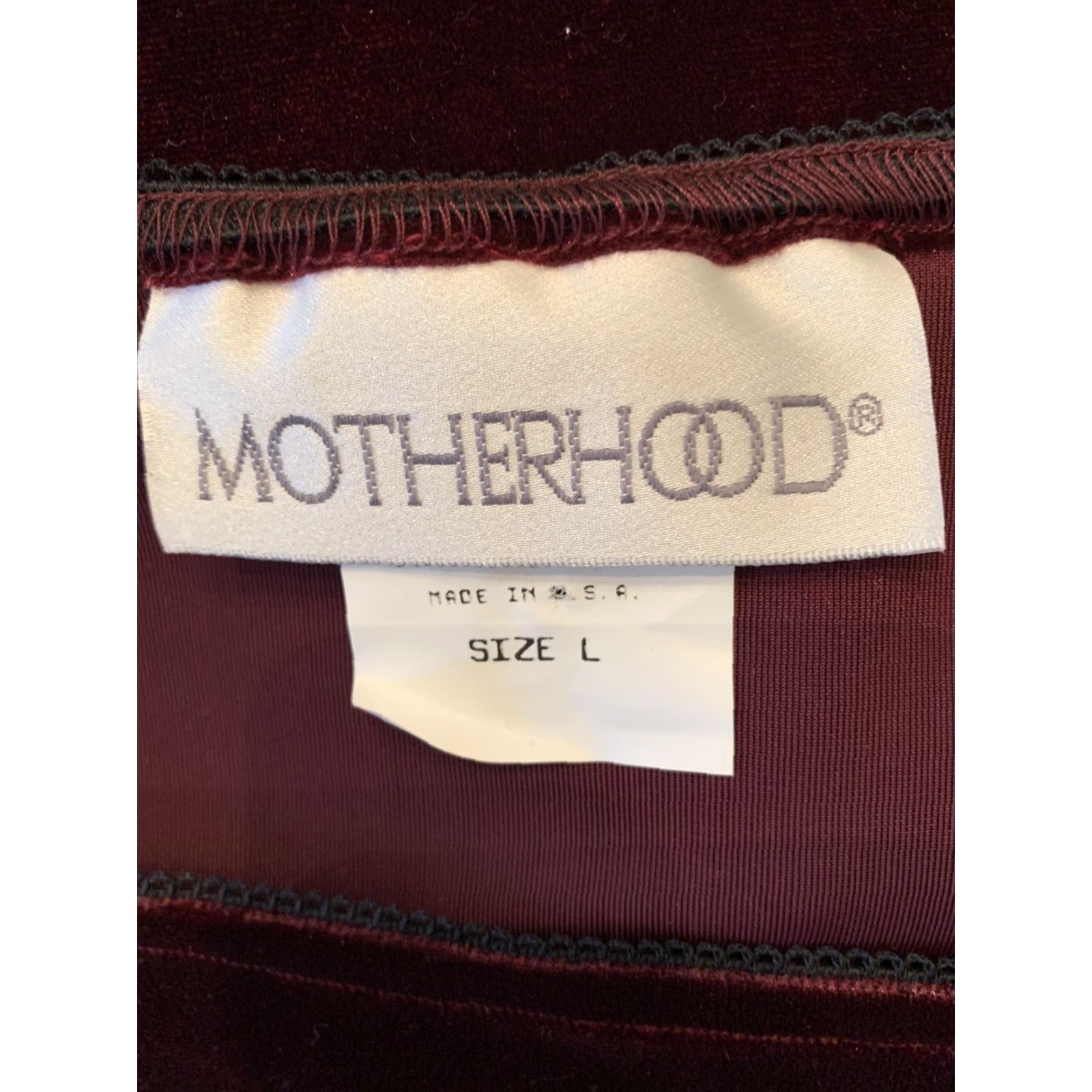 Vintage VINTAGE Large Motherhood Maternity Burgundy Velour Dress Empire Waist Scoop Neck Size L / US 10 / IT 46 - 7 Thumbnail