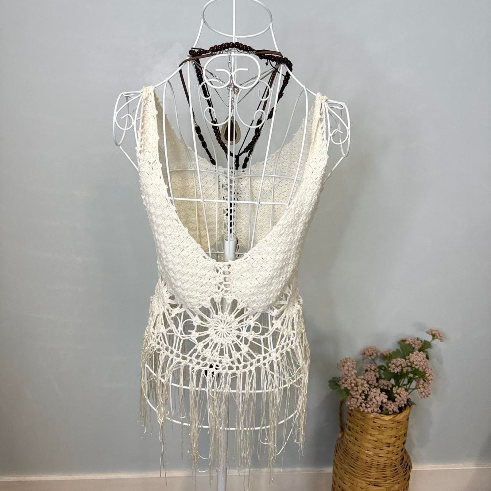 Other Cute white crochet fringe boho tank Size S / US 4 / IT 40 - 4 Thumbnail