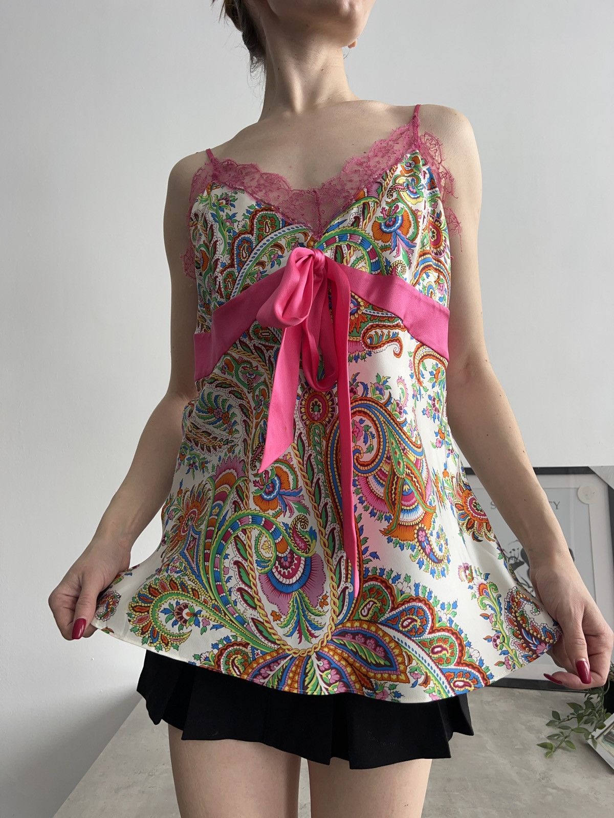 Escada Escada Vintage Silk Floral Lace Top Size XS / US 0-2 / IT 36-38 - 2 Thumbnail