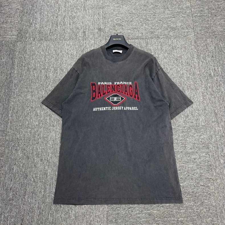 Balenciaga Balenciaga washed old Batman embroidery double B lock logo Size US XS / EU 42 / 0 - 1 Thumbnail