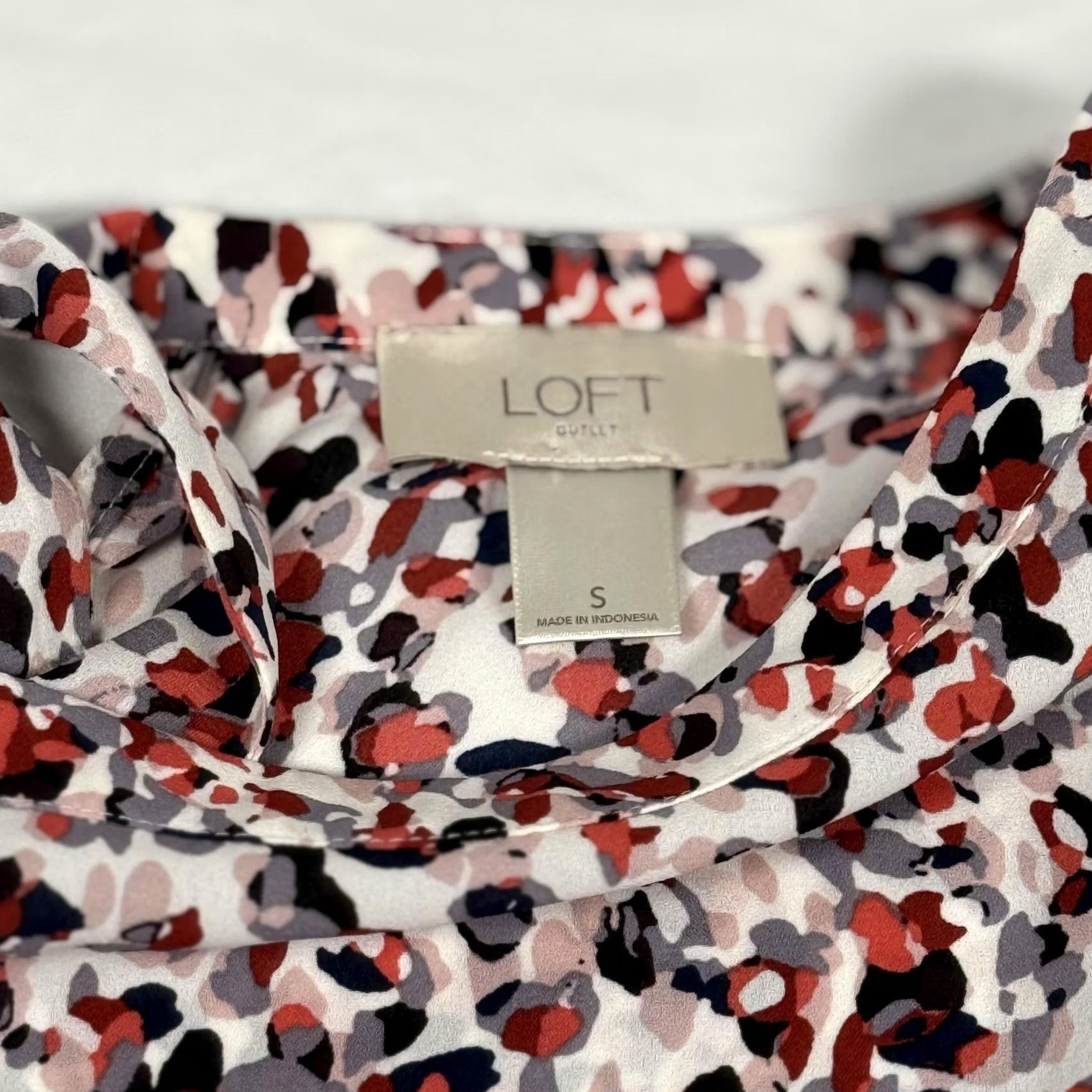 Loft LOFT Womens Small Multicolor Abstract Floral Long Sleeve Blouse Top Career Size S / US 4 / IT 40 - 3 Thumbnail