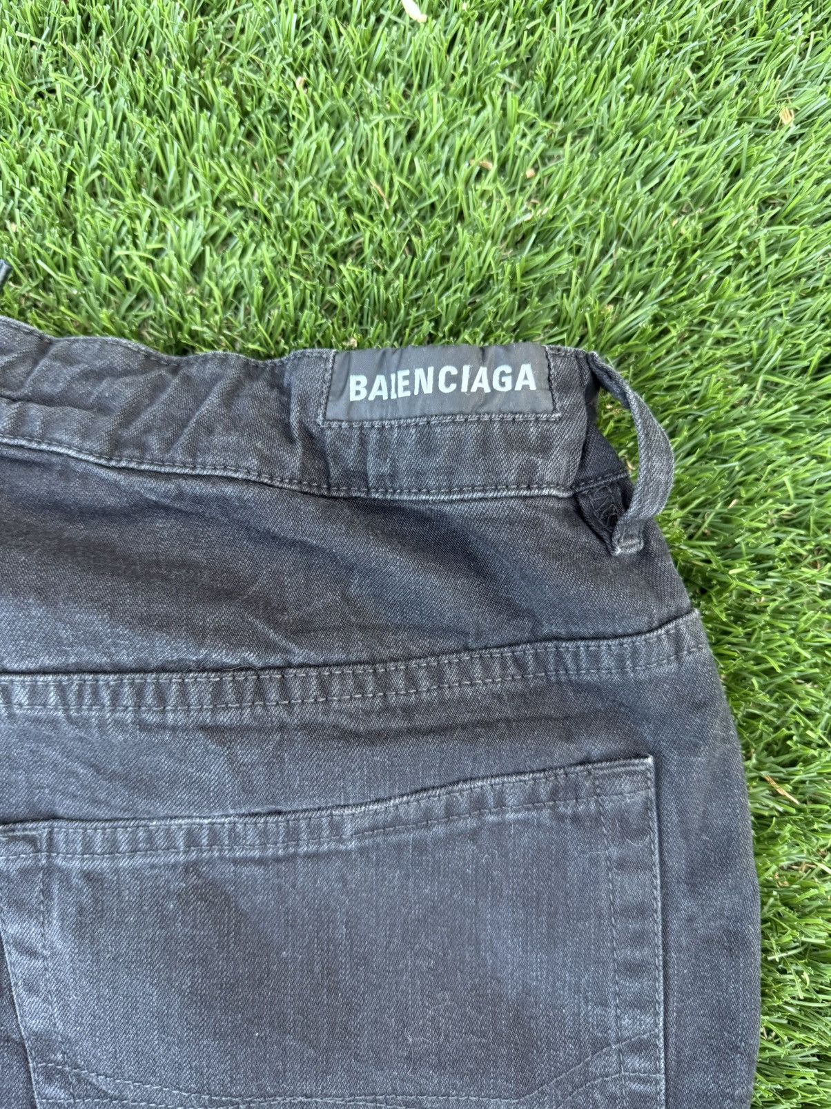 Balenciaga Balenciaga oversized baggy denim Size US 30 / EU 46 - 7 Thumbnail