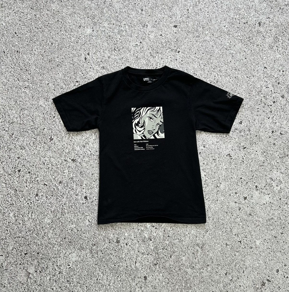 Uniqlo Uniqlo Girl With Hair Ribbon Art T-Shirt Y2K Hype Size US XS / EU 42 / 0 - 2 Thumbnail