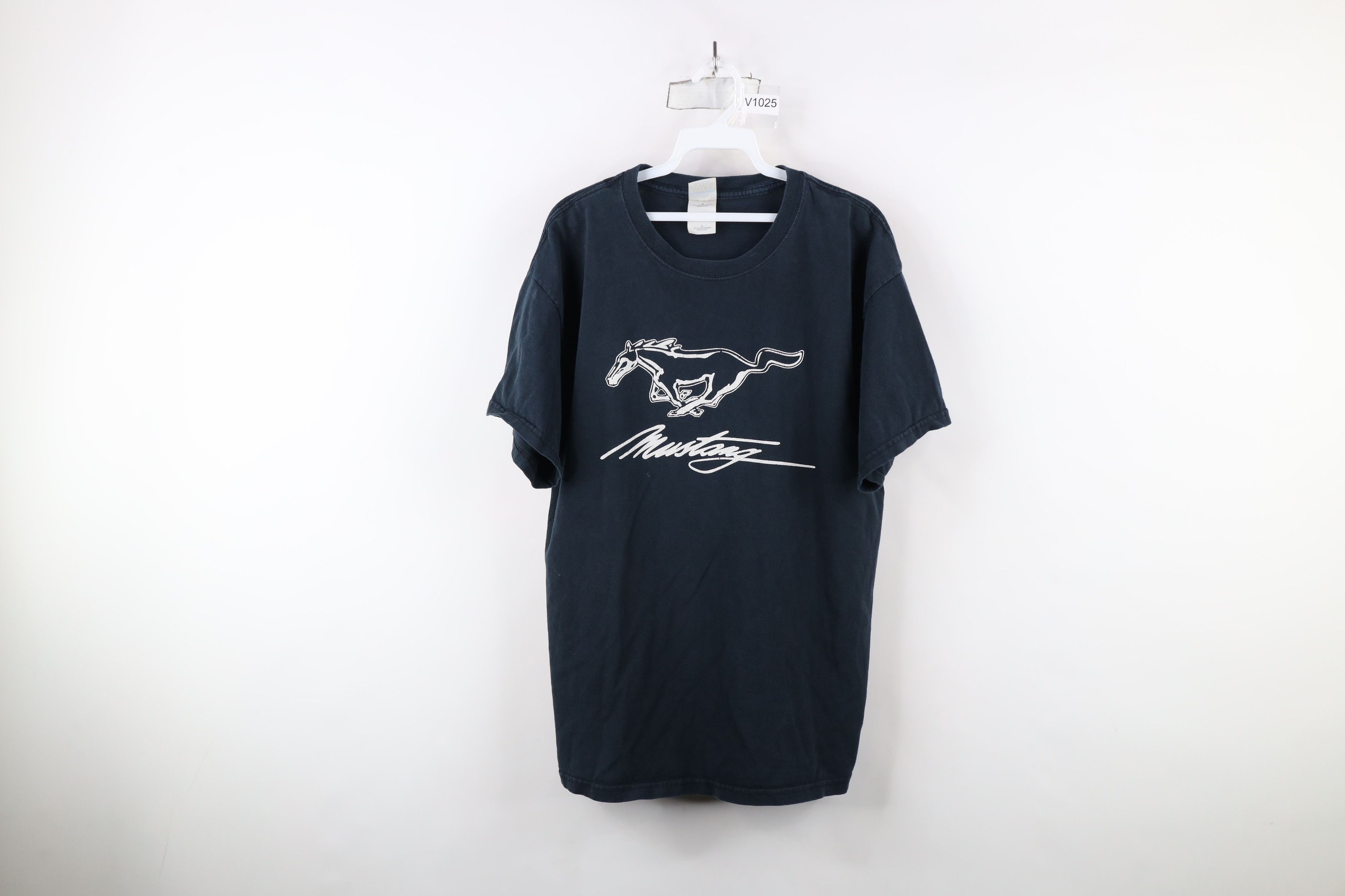 Vintage Vintage 90s Spell Out Ford Mustang Short Sleeve T-Shirt Size US L / EU 52-54 / 3 - 1 Thumbnail