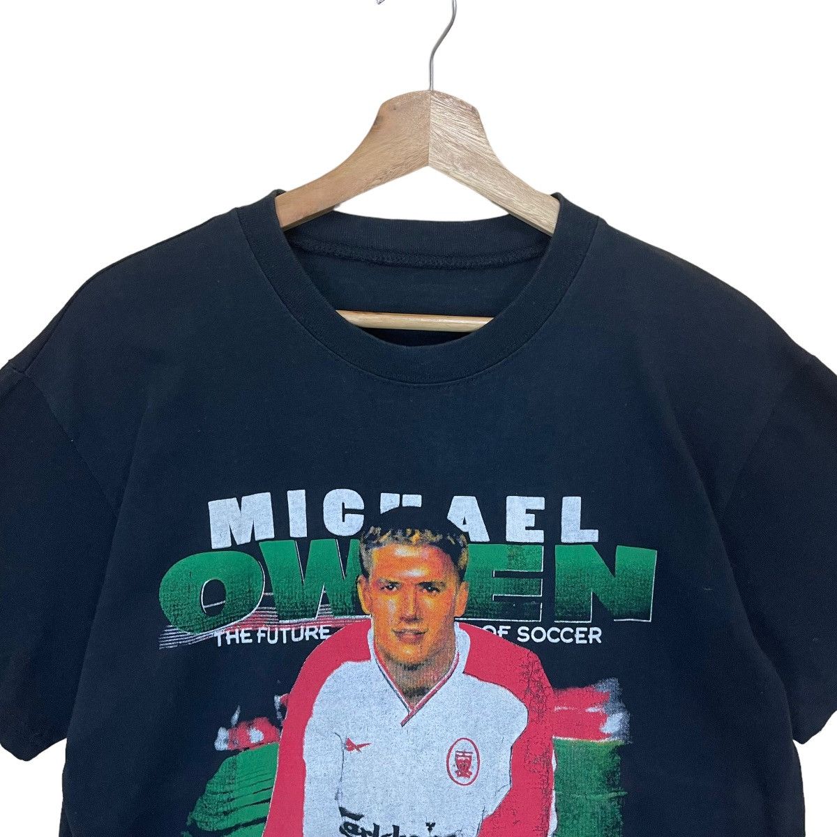Vintage Vintage Micheal Owen Big Logo Tee Size US S / EU 44-46 / 1 - 4 Thumbnail