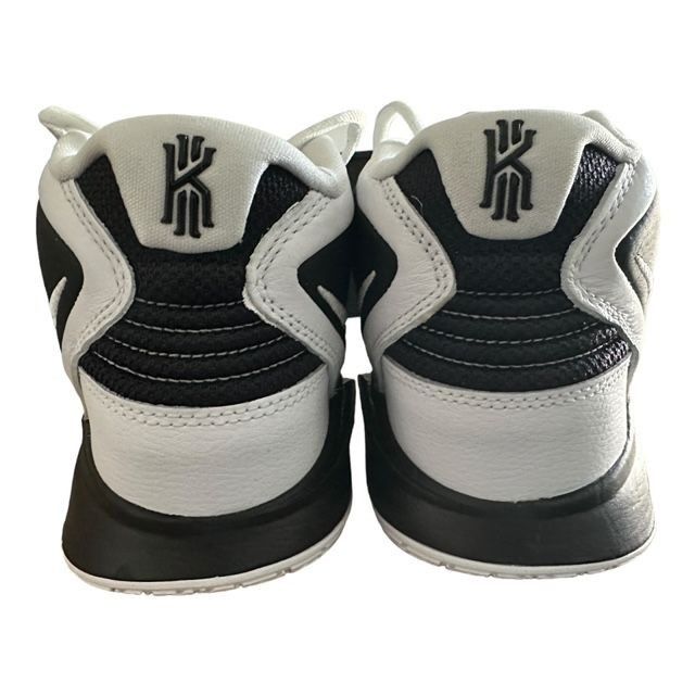 Nike Nike KYRIE INFINITY TB 'BLACK WHITE' DO9616-002 Shoes Men's Size US 9 / EU 42 - 5 Thumbnail